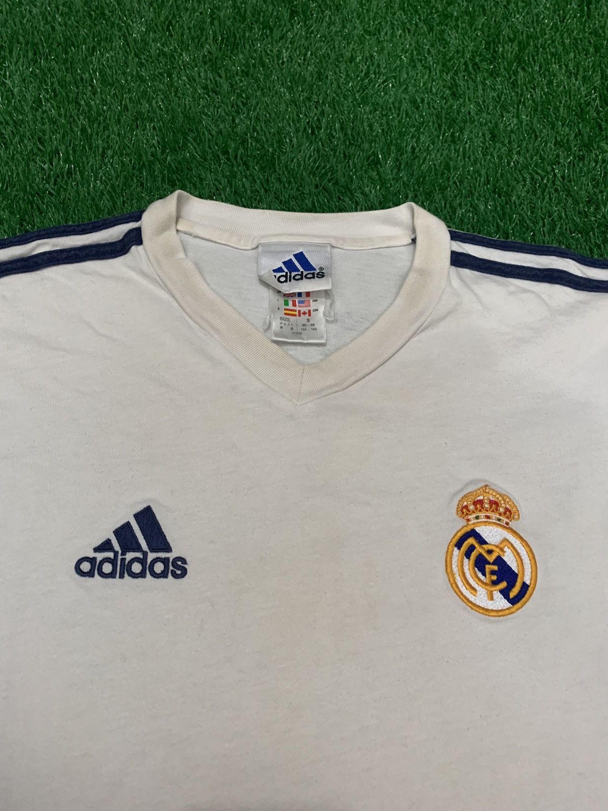 Adidas Vintage Y2K Real Madrid x Zidane Adidas T-Shirt Size US S / EU 44-46 / 1 - 3 Thumbnail