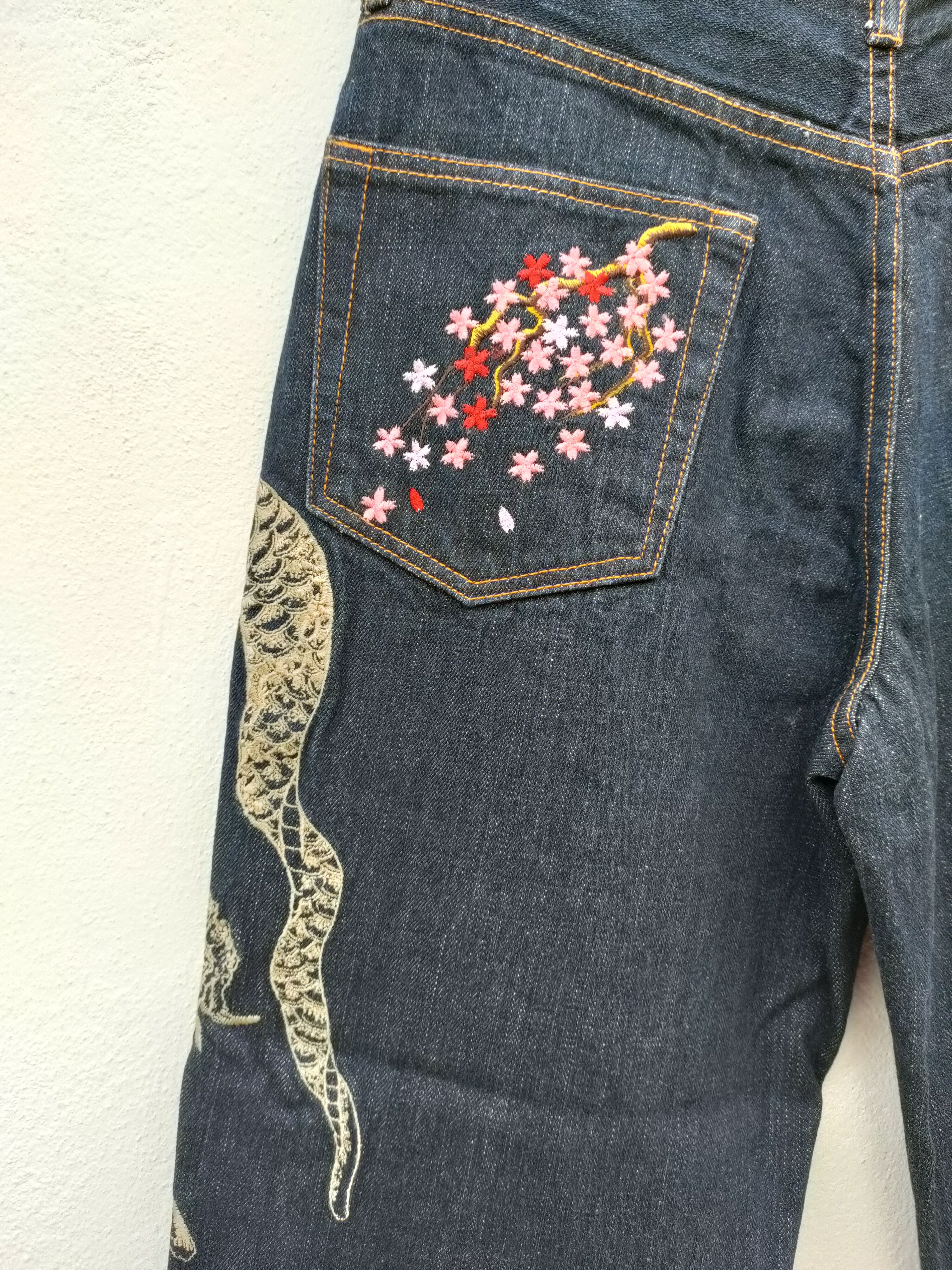 Dragonfly Sukajan Dragon Sakura Baggy Denim Size US 30 / EU 46 - 6 Thumbnail