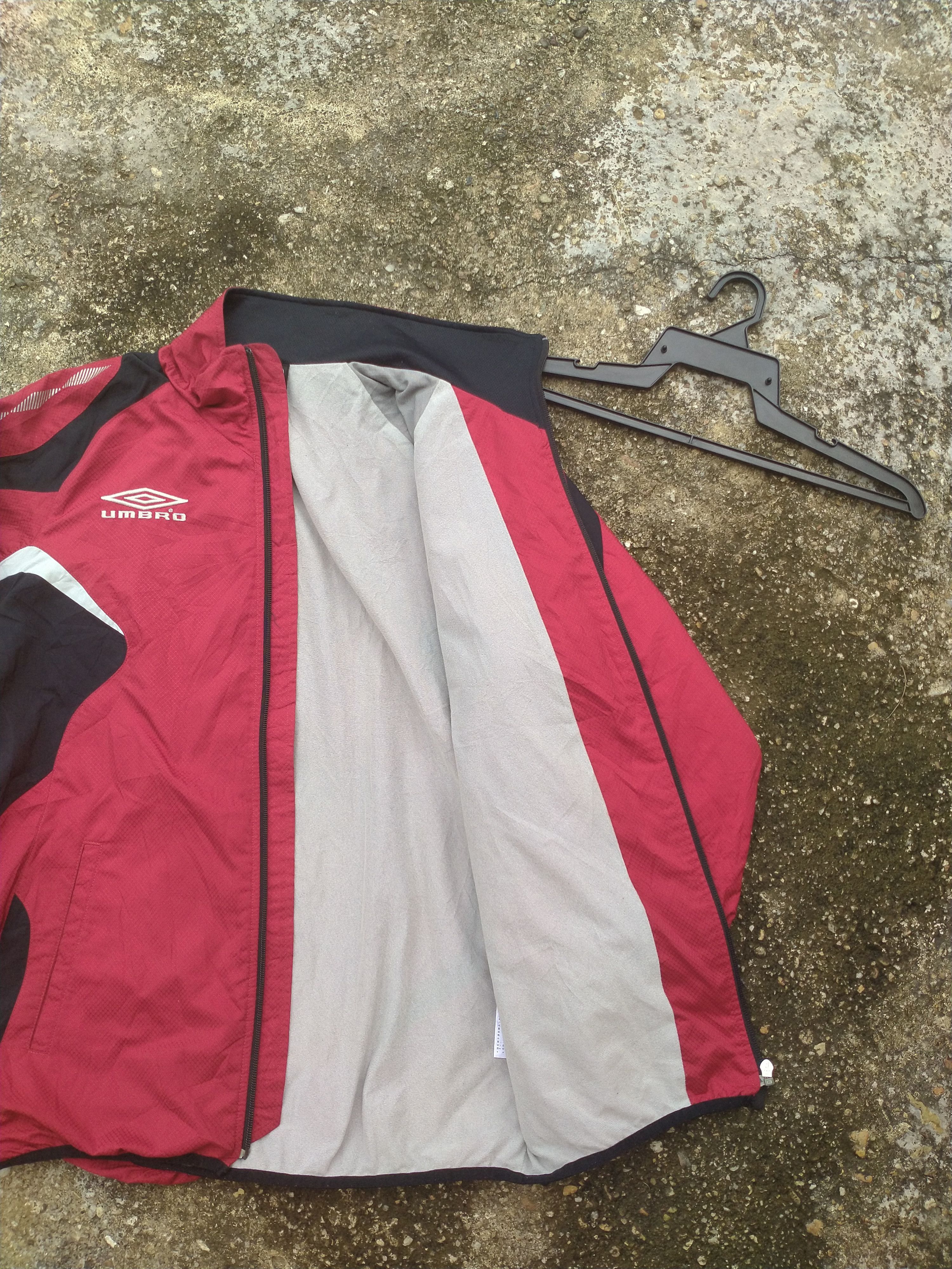 Umbro UMBRO BY DESCENTE BIG LOGO WINDBREKER Size US L / EU 52-54 / 3 - 5 Thumbnail