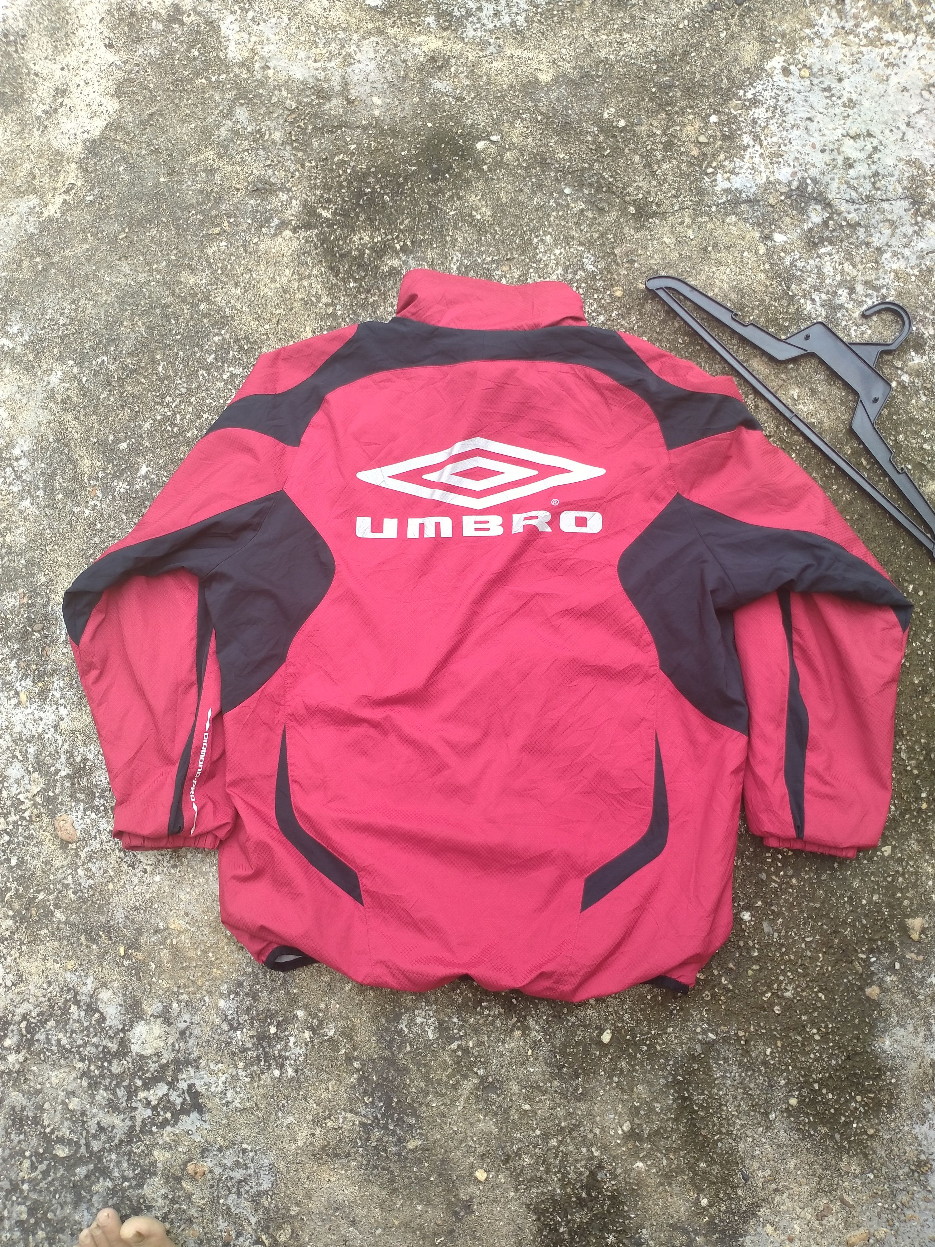 Umbro UMBRO BY DESCENTE BIG LOGO WINDBREKER Size US L / EU 52-54 / 3 - 10 Thumbnail