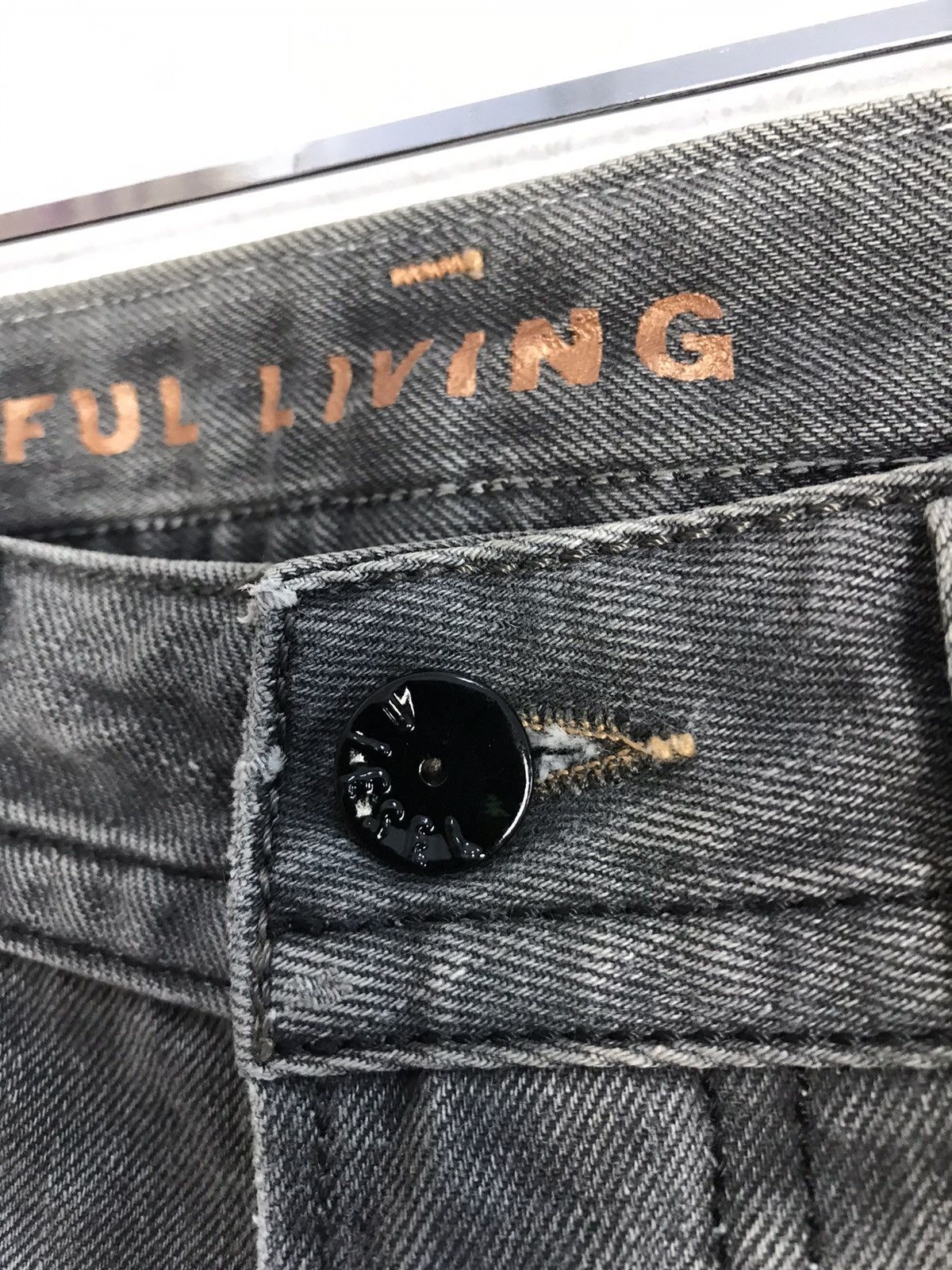 Diesel × Vintage Vintage Diesel Distressed Denim Jeans Size US 32 / EU 48 - 9 Thumbnail