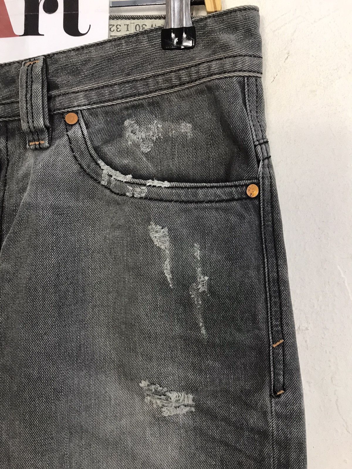 Diesel × Vintage Vintage Diesel Distressed Denim Jeans Size US 32 / EU 48 - 5 Thumbnail