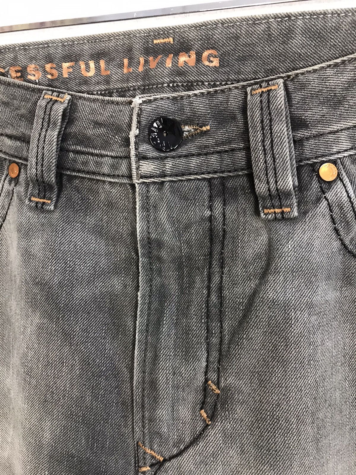 Diesel × Vintage Vintage Diesel Distressed Denim Jeans Size US 32 / EU 48 - 8 Thumbnail