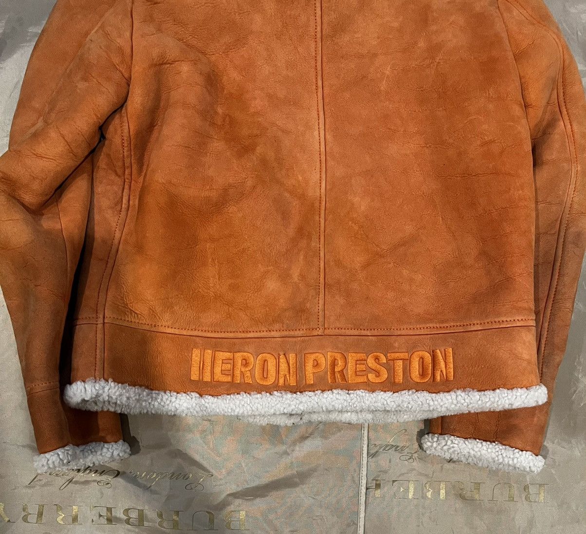 Heron Preston HERON PRESTON Orange Shearling Collar size M $3000 Size US M / EU 48-50 / 2 - 8 Thumbnail