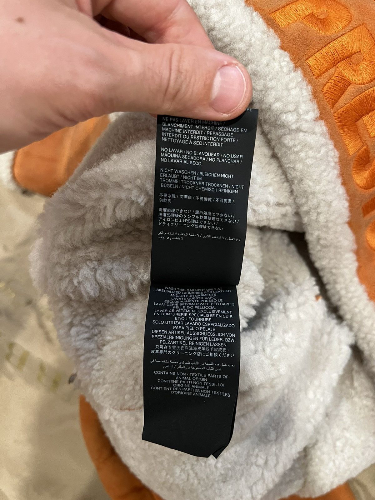 Heron Preston HERON PRESTON Orange Shearling Collar size M $3000 Size US M / EU 48-50 / 2 - 5 Thumbnail