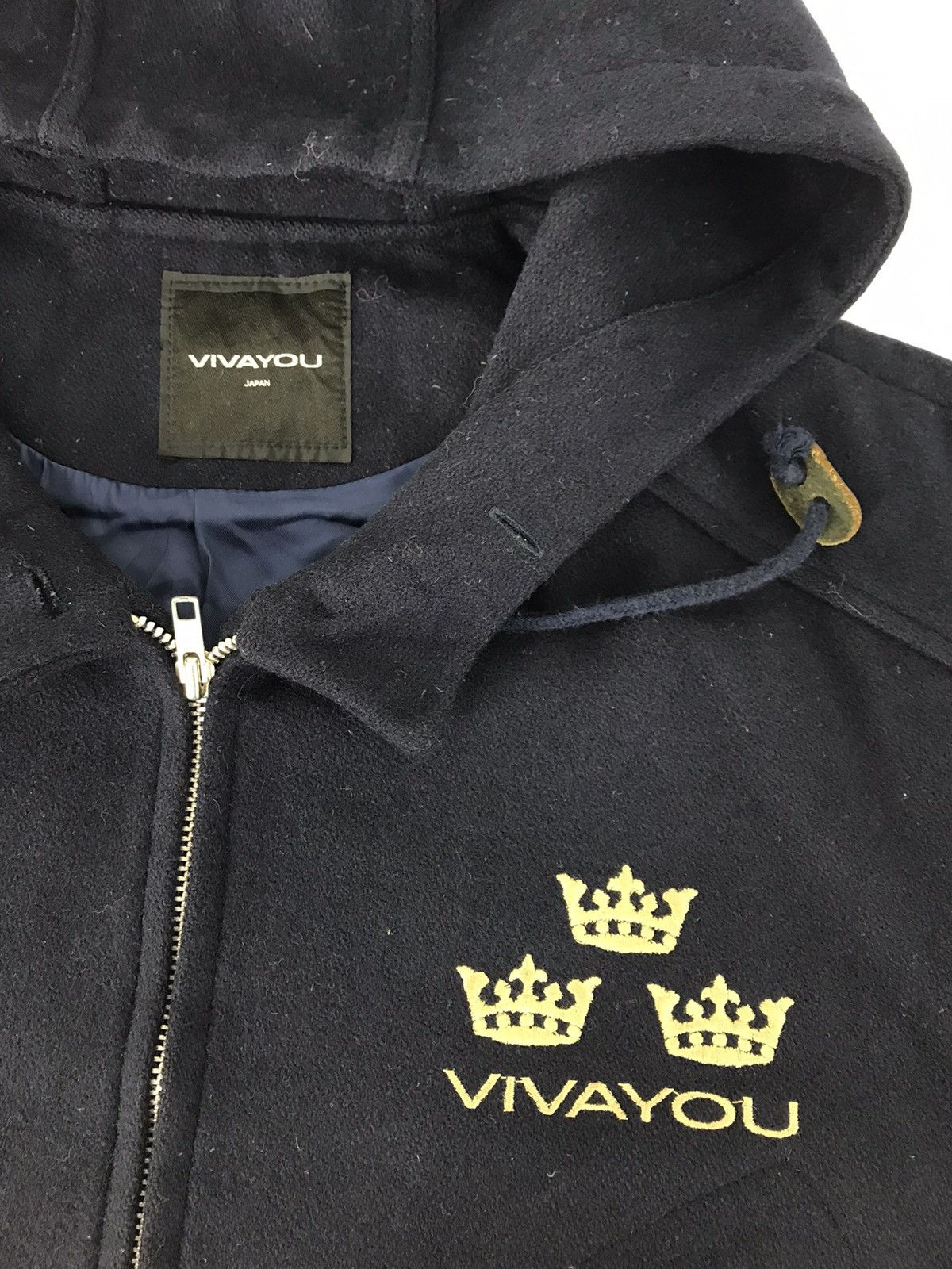 Japanese Brand Vintage Varsity Jacket Hoodies Vivayou Japan Big Crown Logo Size US M / EU 48-50 / 2 - 3 Thumbnail