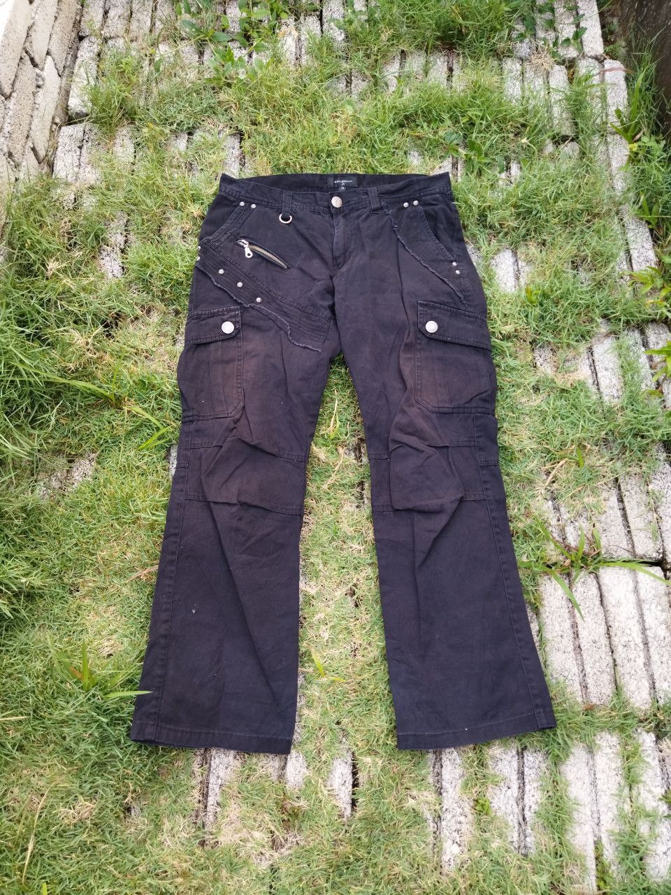 image of Vintage In The Attic Japan Tactical Pants in Black, Men's (Size 34)