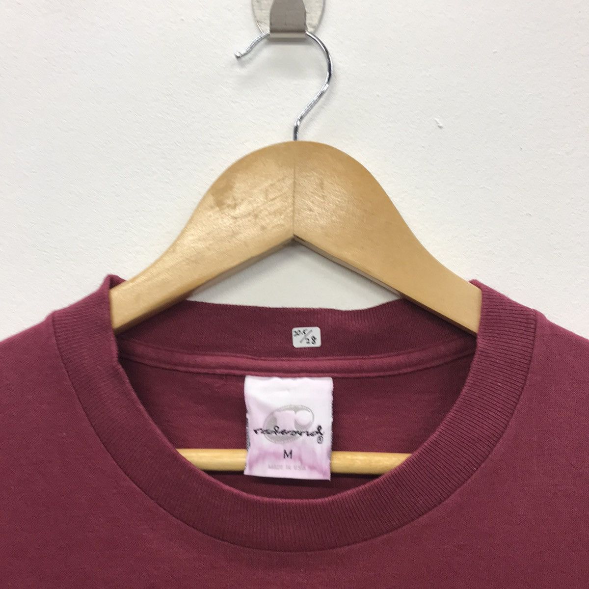Vintage Rare!! Vintage RedSand Surfing Spellout Tee Size US M / EU 48-50 / 2 - 4 Thumbnail