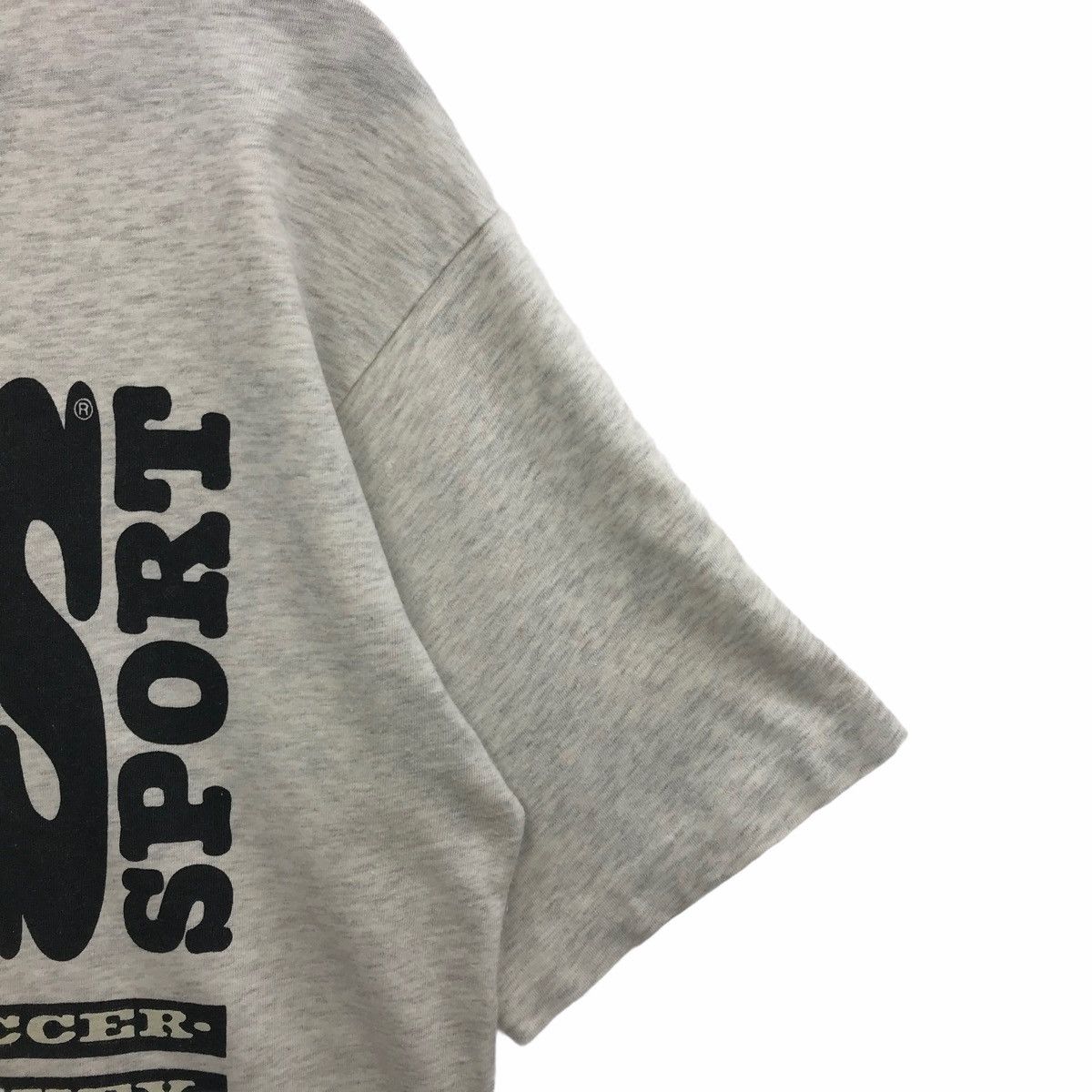 Guess × Vintage Vintage GUESS SPORT 90s Men TShirt Size US M / EU 48-50 / 2 - 3 Thumbnail