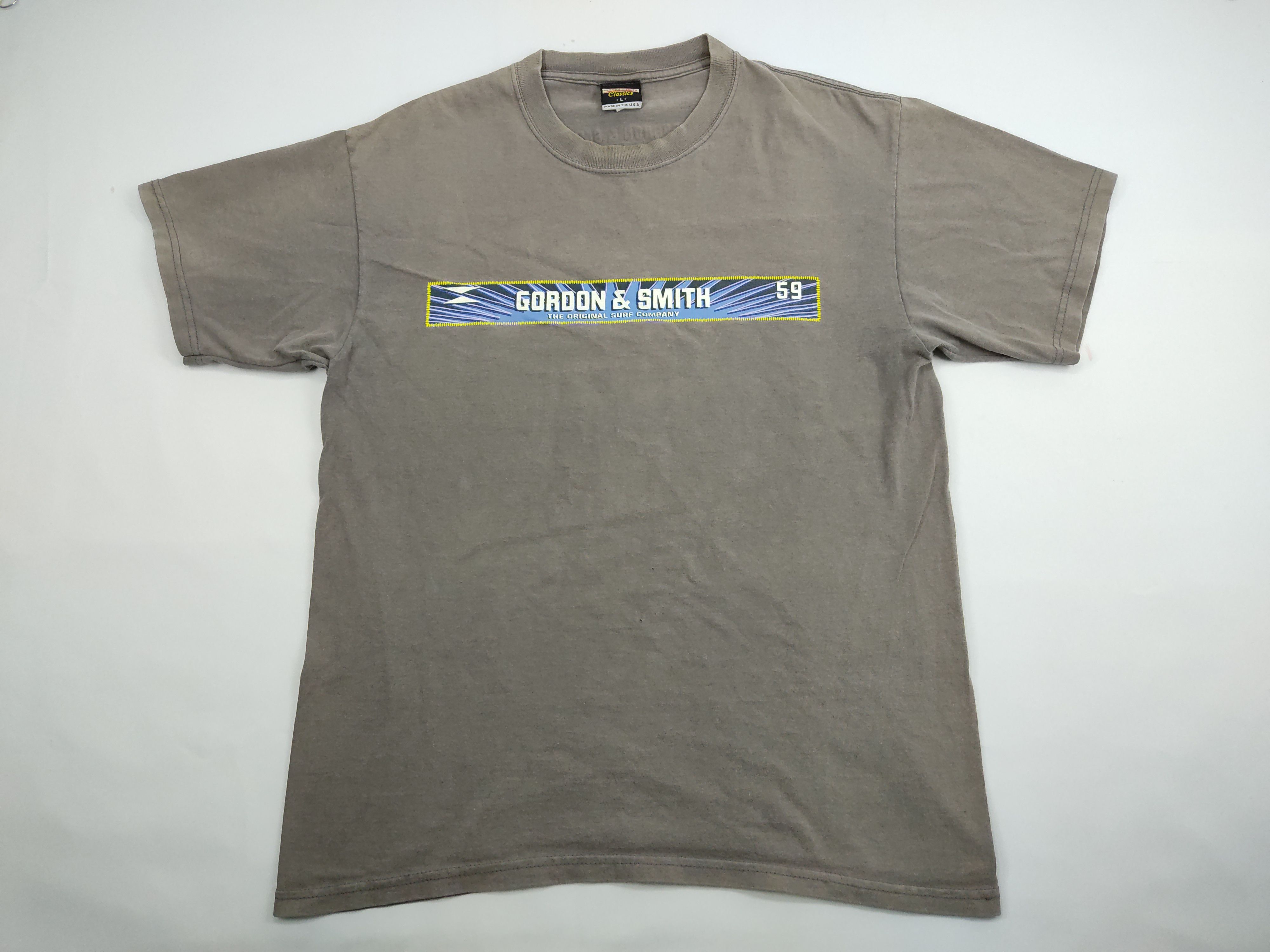 image of Made In USA x Surf Style Vintage 90's Gordon And Smith Classic Usa Tee Box Logo Brand (Size Medium)