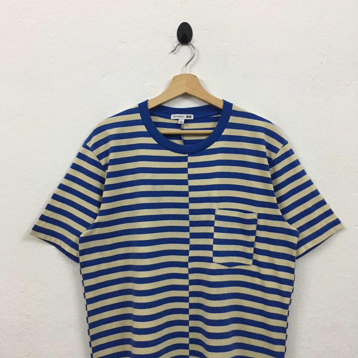 JW Anderson × Uniqlo Rare Uniqlo J.W. Anderson Stripe Pocket Tee Tshirt Size US L / EU 52-54 / 3 - 3 Thumbnail