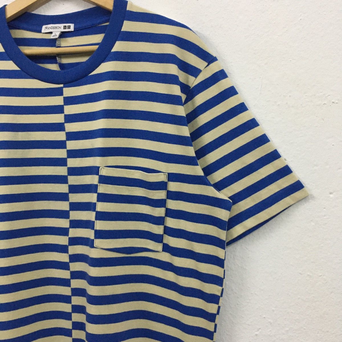 JW Anderson × Uniqlo Rare Uniqlo J.W. Anderson Stripe Pocket Tee Tshirt Size US L / EU 52-54 / 3 - 4 Thumbnail