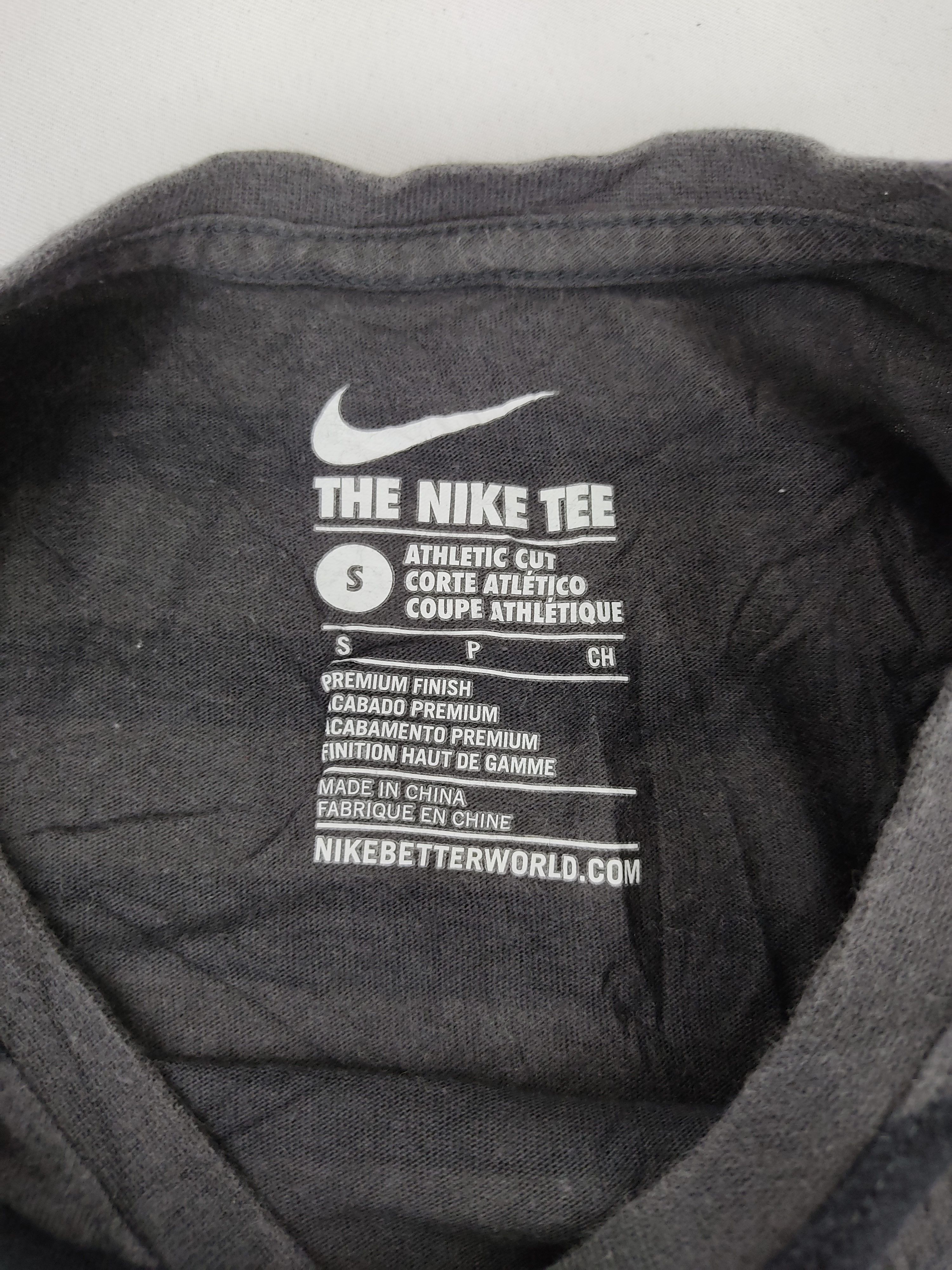 Nike Nike F.C Striped Swoosh Logo Spell Out Nice Design Printed Size US S / EU 44-46 / 1 - 4 Thumbnail