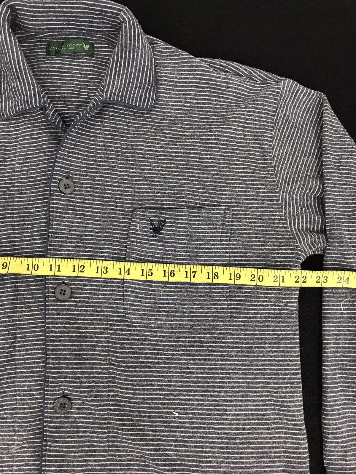 Other Lyle & Scott Collection Logo Button Up Down Shirt Size US L / EU 52-54 / 3 - 5 Thumbnail