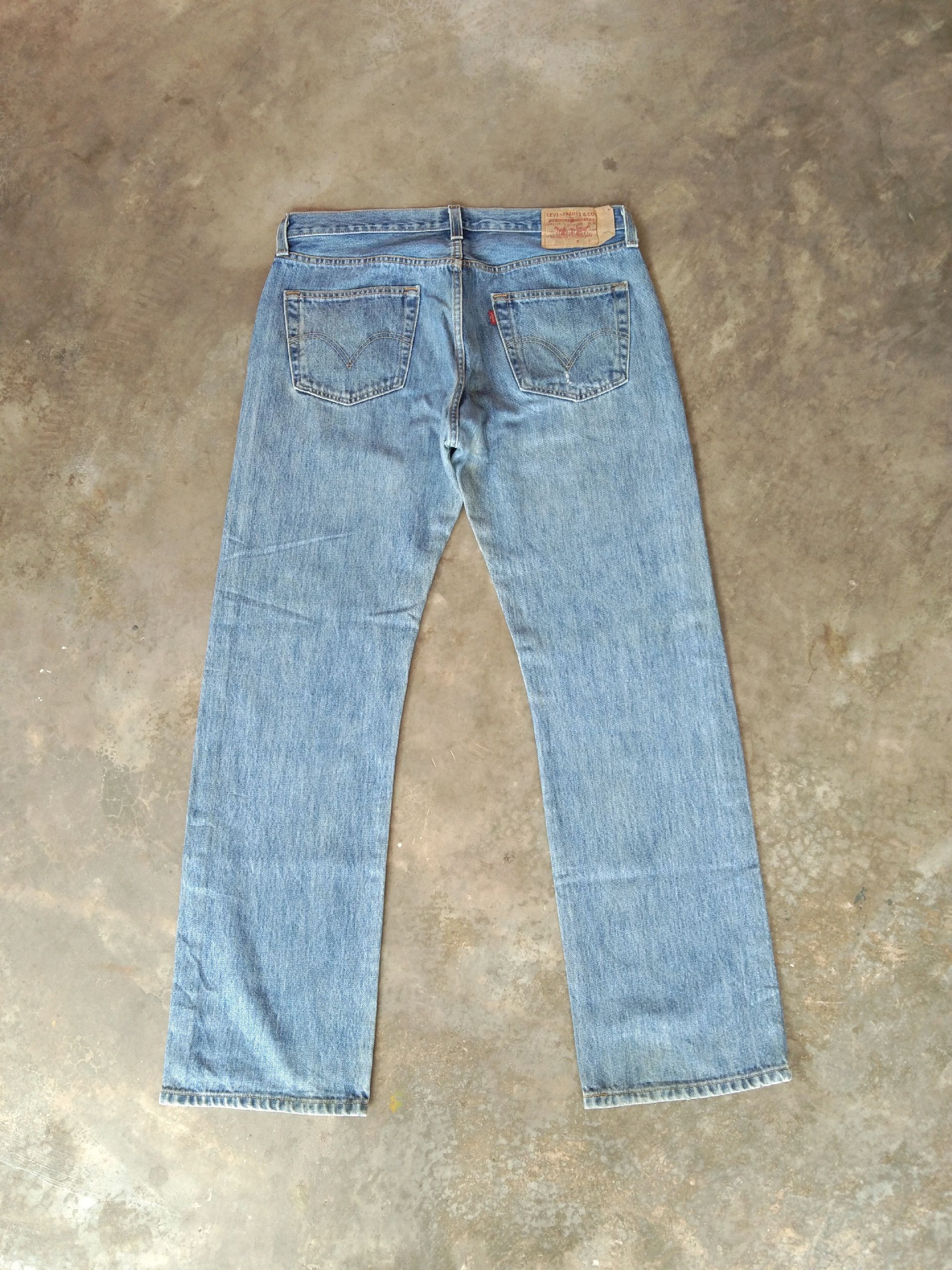 Levi's Vintage Levi's 501 Straight Leg Distressed Jeans 36x32 Size US 36 / EU 52 - 2 Thumbnail