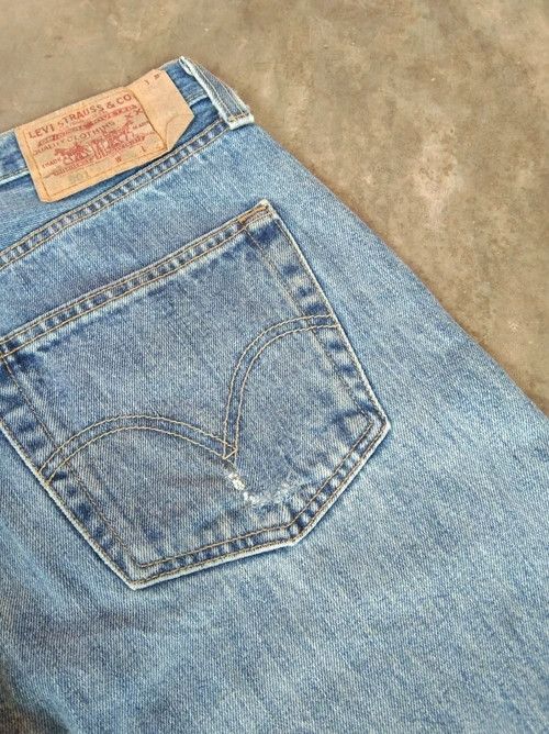 Levi's Vintage Levi's 501 Straight Leg Distressed Jeans 36x32 Size US 36 / EU 52 - 4 Thumbnail