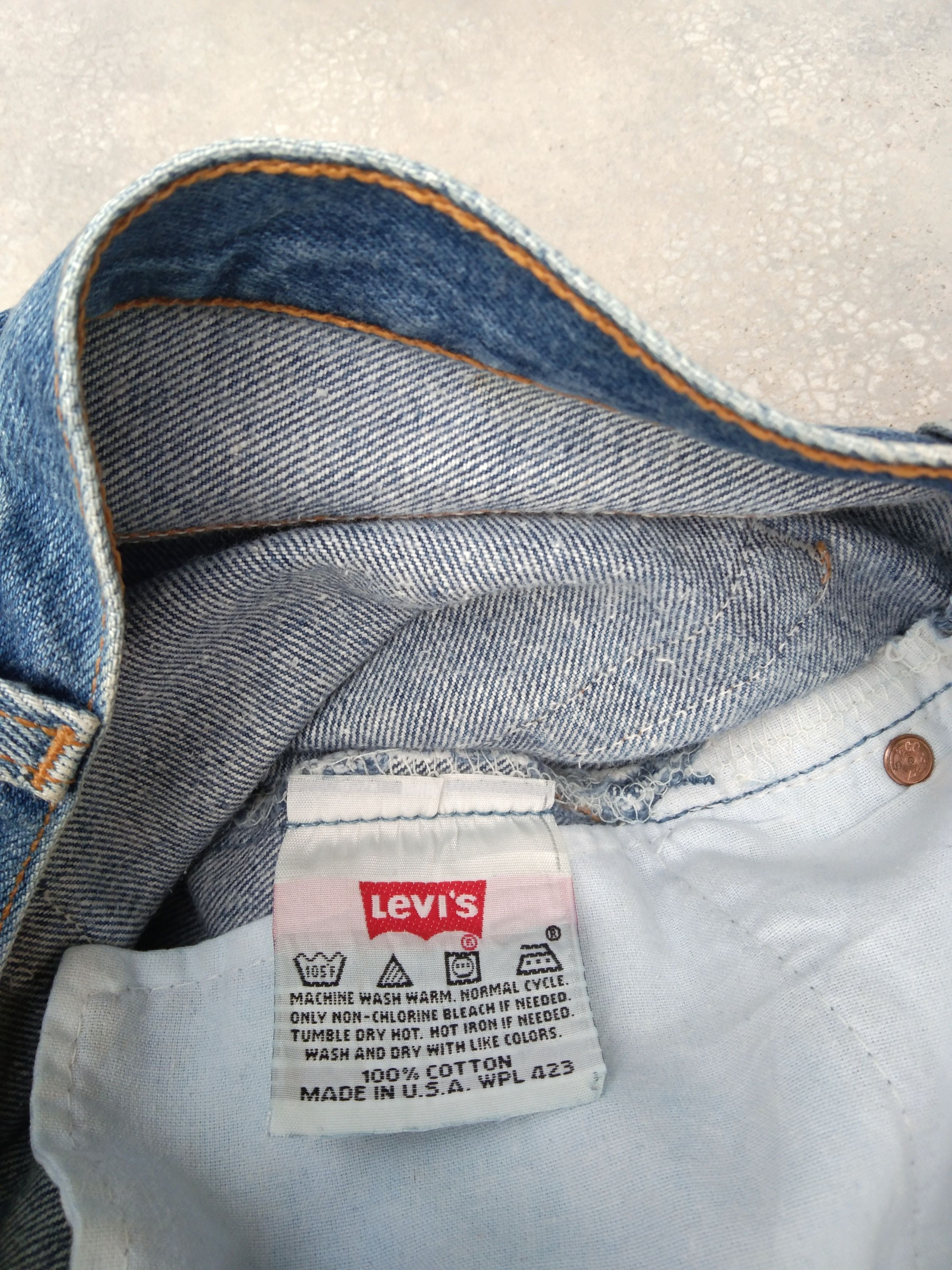 Levi's 90s Vintage Levi's 501 Made In USA Distressed Jeans 30x32 Size US 30 / EU 46 - 7 Thumbnail