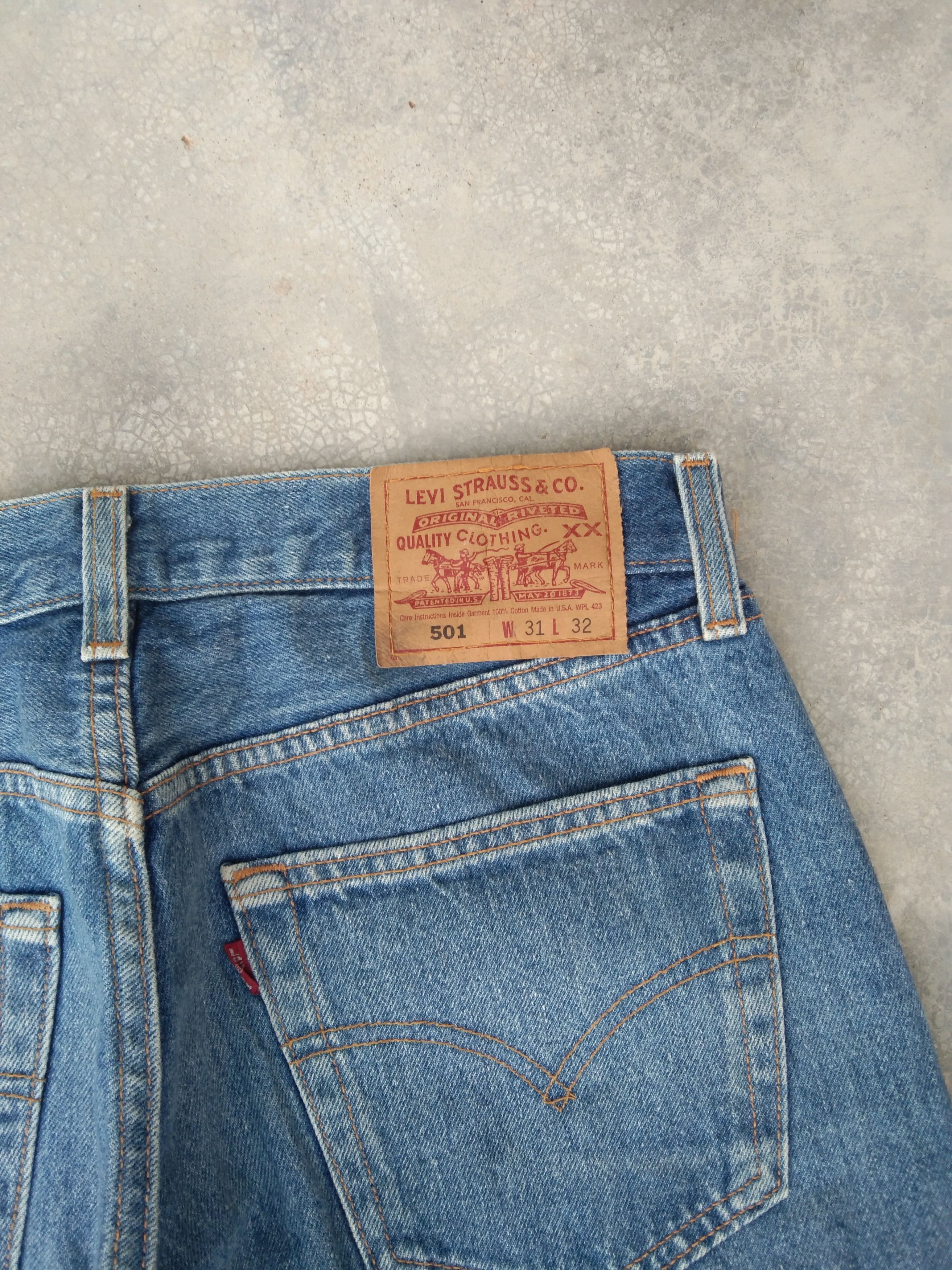 Levi's 90s Vintage Levi's 501 Made In USA Distressed Jeans 30x32 Size US 30 / EU 46 - 3 Thumbnail