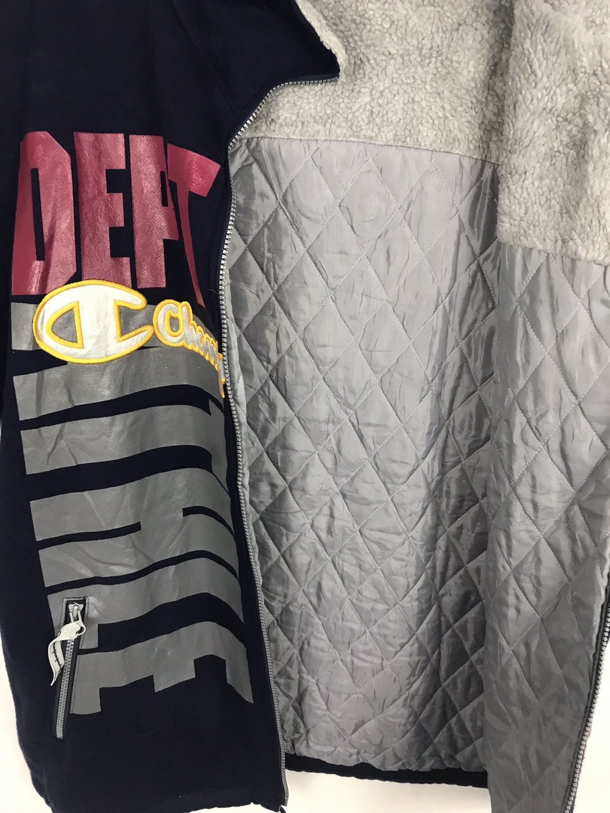 Champion Vintage Champion Championship Product Sherpa Big Logo Size US L / EU 52-54 / 3 - 6 Thumbnail