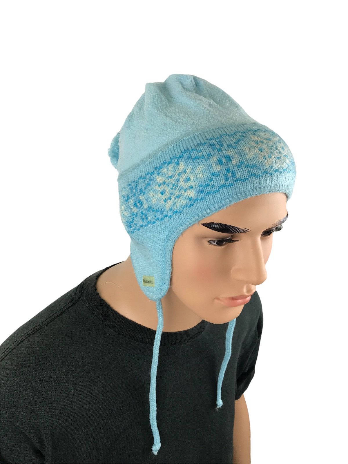 Columbia snow cap