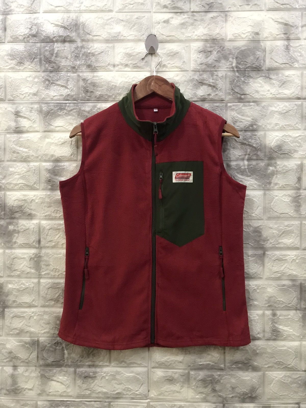 Coleman x coca cola fleece vest