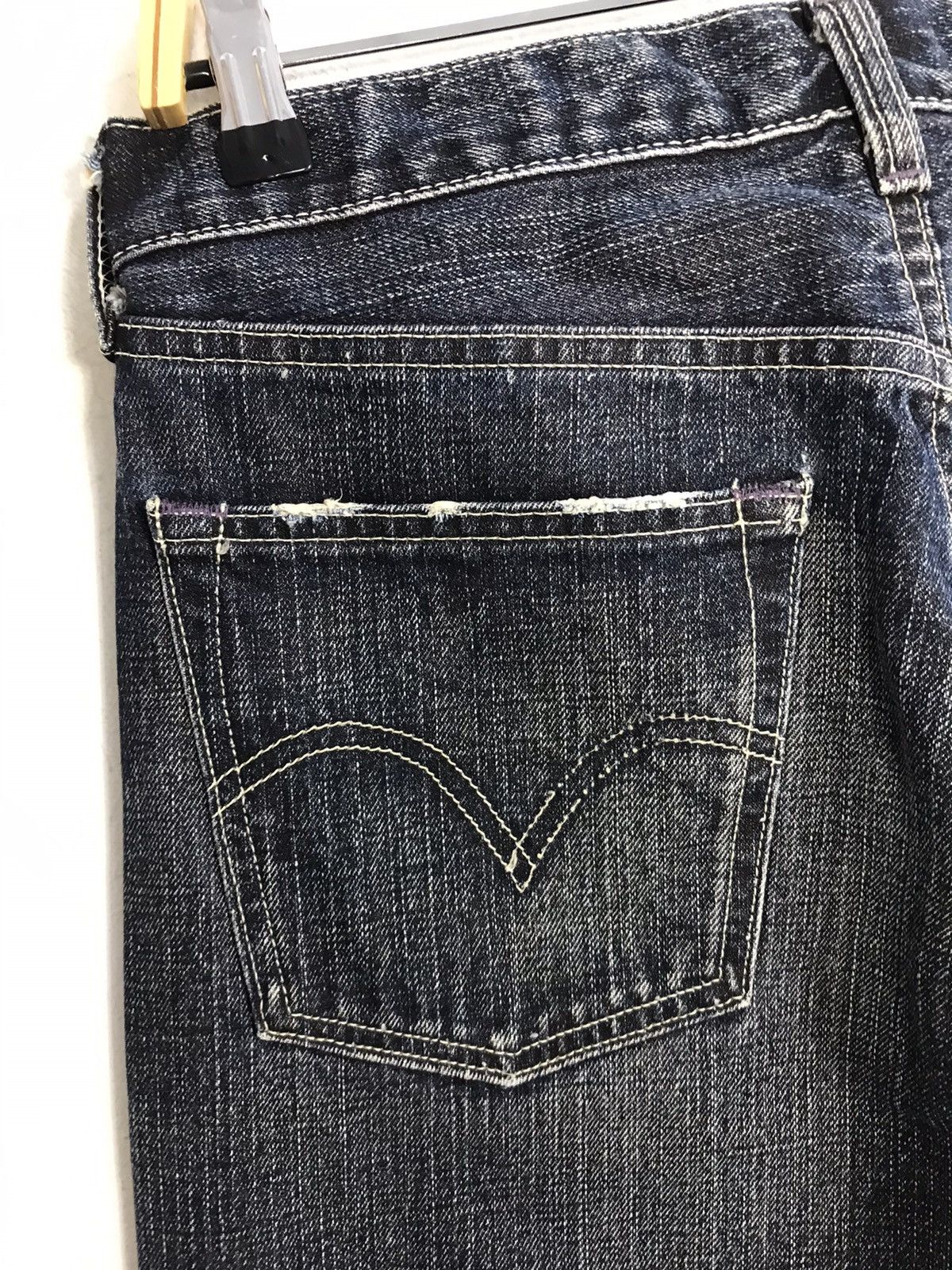 Japanese Brand Vintage Levi’s Lot 503 Light Wash Denim Jeans Style Size US 31 - 12 Thumbnail
