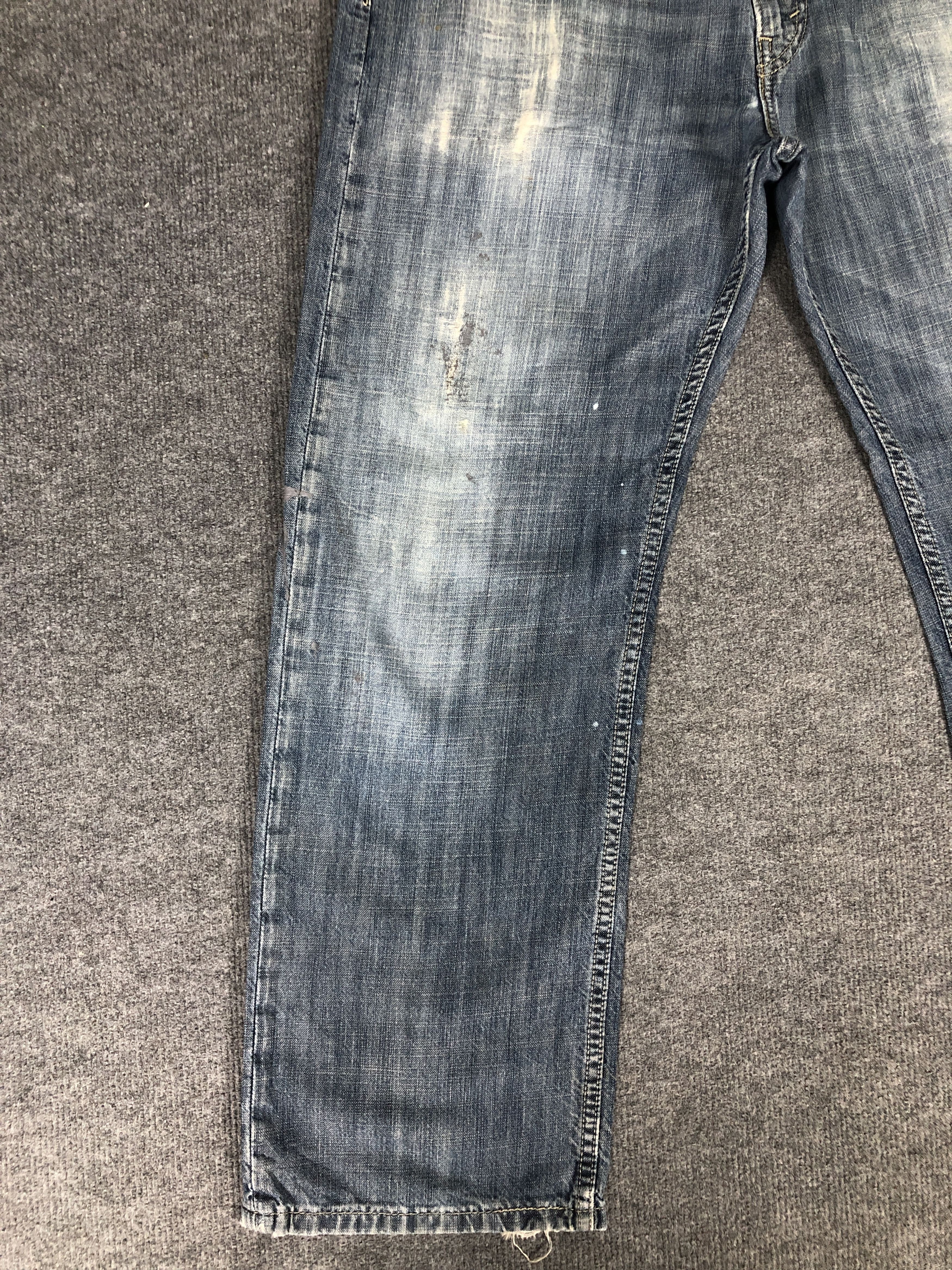 Levi's Vintage Y2k Levi's 569 Distress Faded Blue Denim Jean Size US 37 - 6 Thumbnail