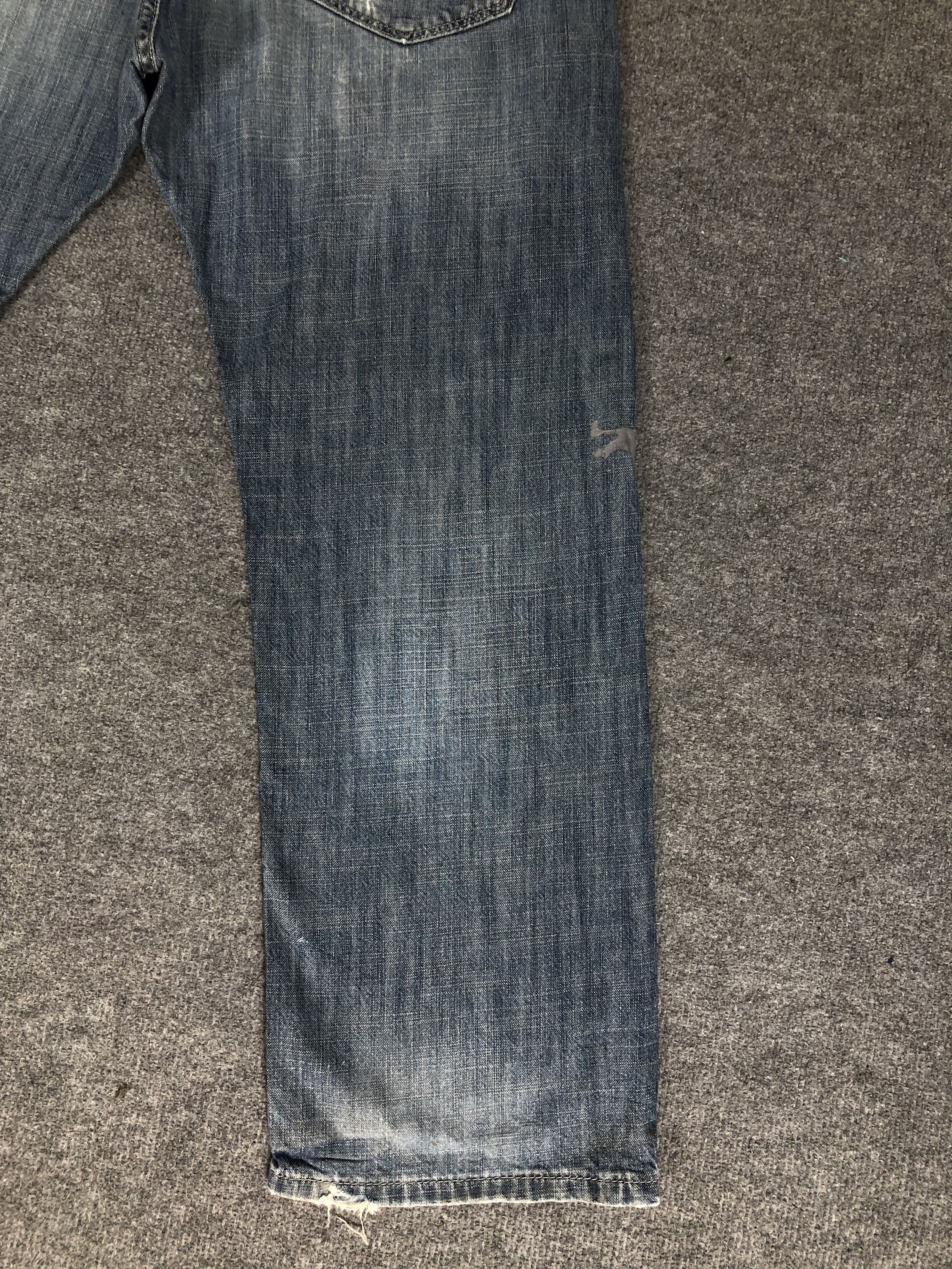 Levi's Vintage Y2k Levi's 569 Distress Faded Blue Denim Jean Size US 37 - 9 Thumbnail