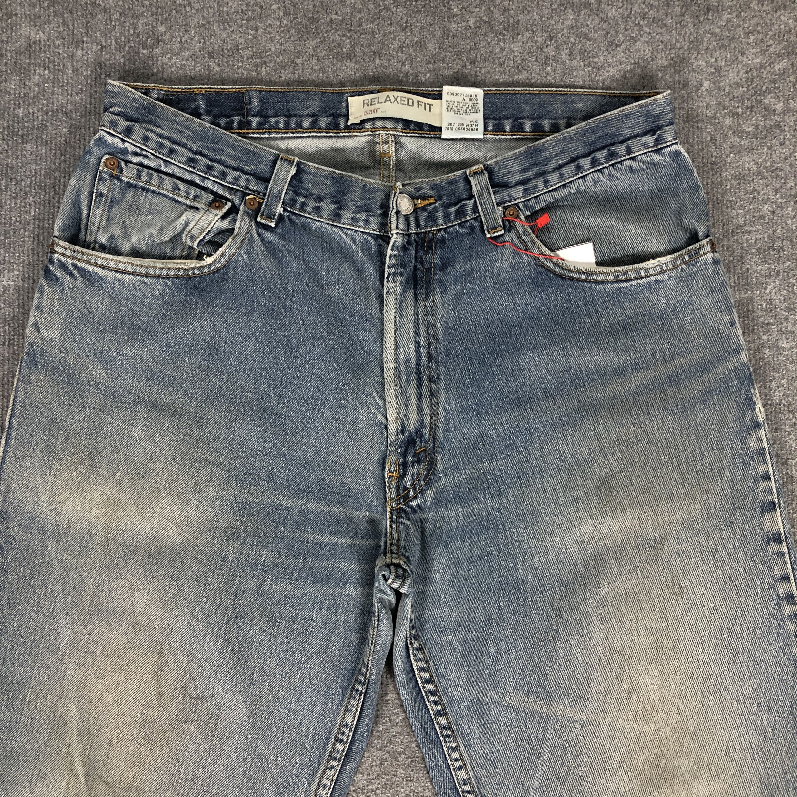 Levi's Vintage Y2k Levi's 550 Distress Relaxed Fit Denim Jean Size US 36 / EU 52 - 3 Thumbnail