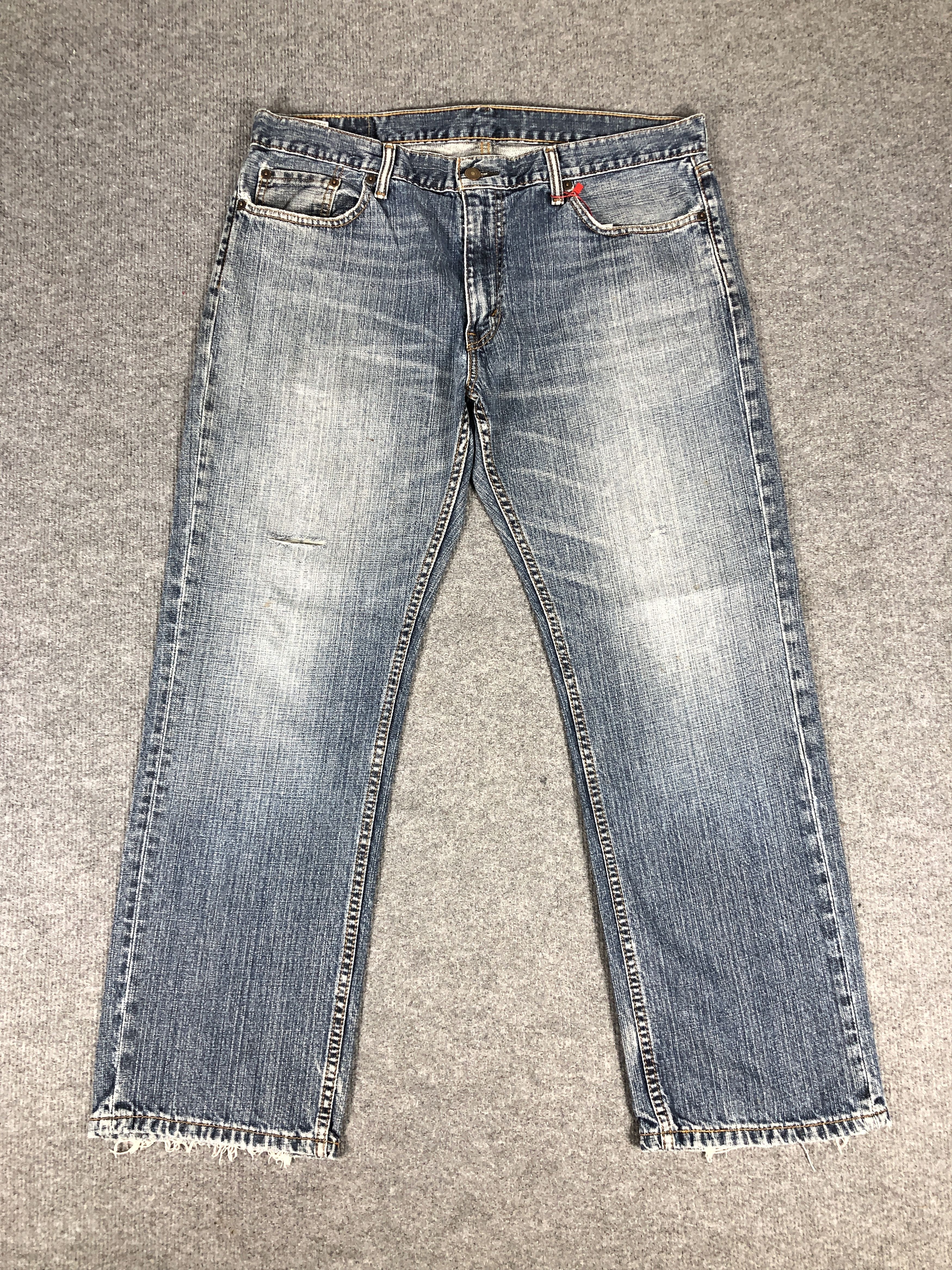 Levi's Vintage Y2k Levi's 569 Distress Faded Blue Denim Jean Size US 38 / EU 54 - 1 Thumbnail