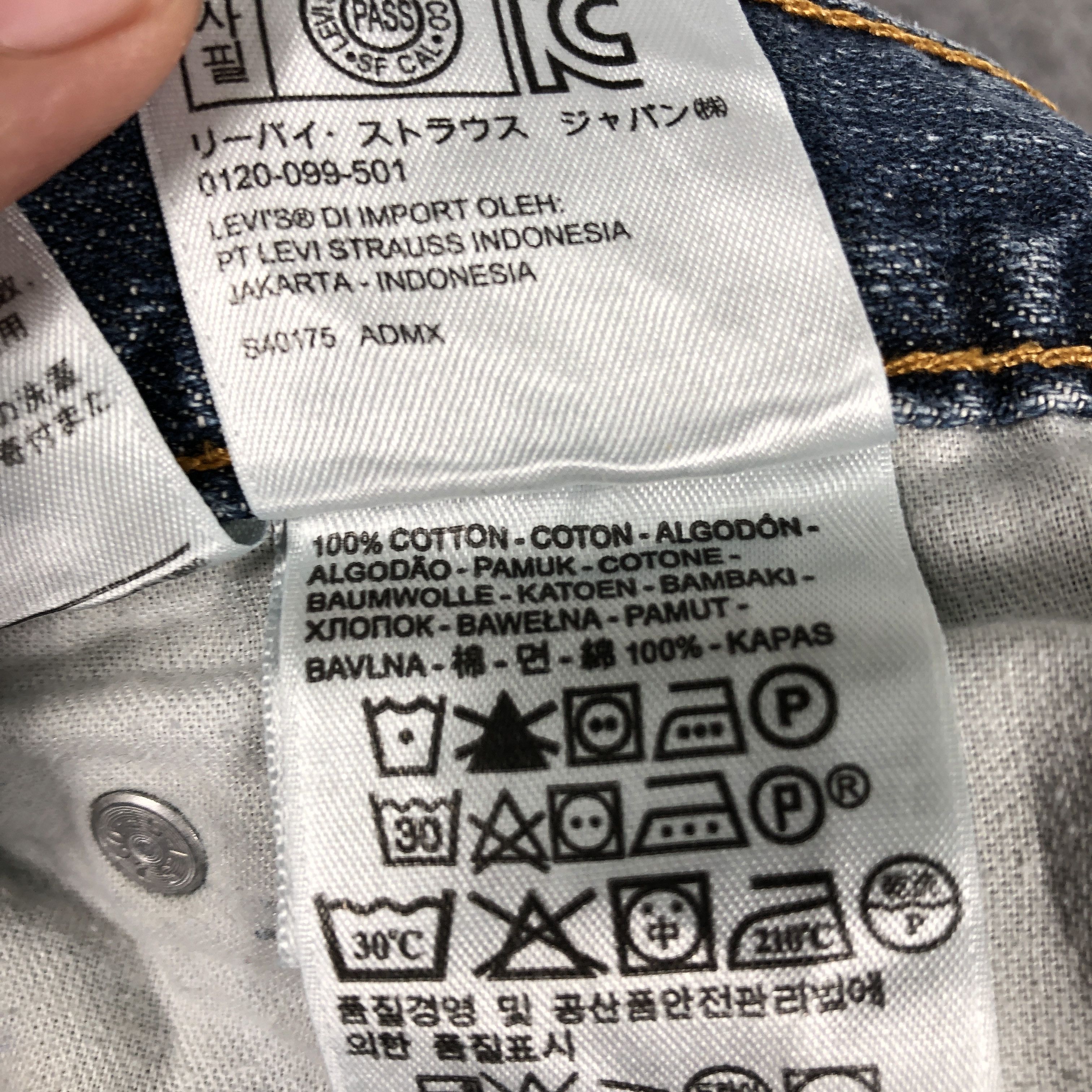 Levi's Vintage Y2k Levi's 569 Distress Faded Blue Denim Jean Size US 38 / EU 54 - 17 Thumbnail