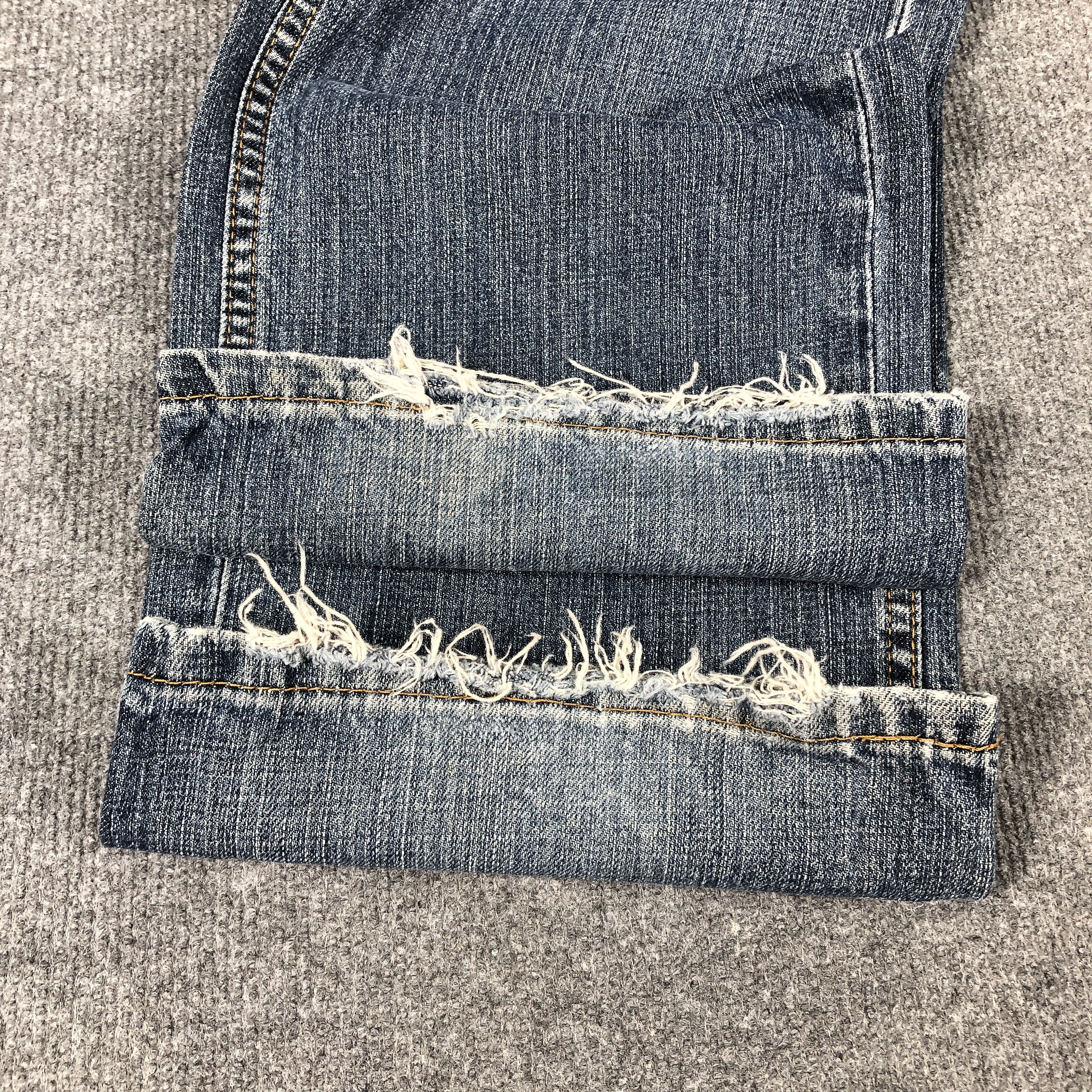 Levi's Vintage Y2k Levi's 569 Distress Faded Blue Denim Jean Size US 38 / EU 54 - 7 Thumbnail