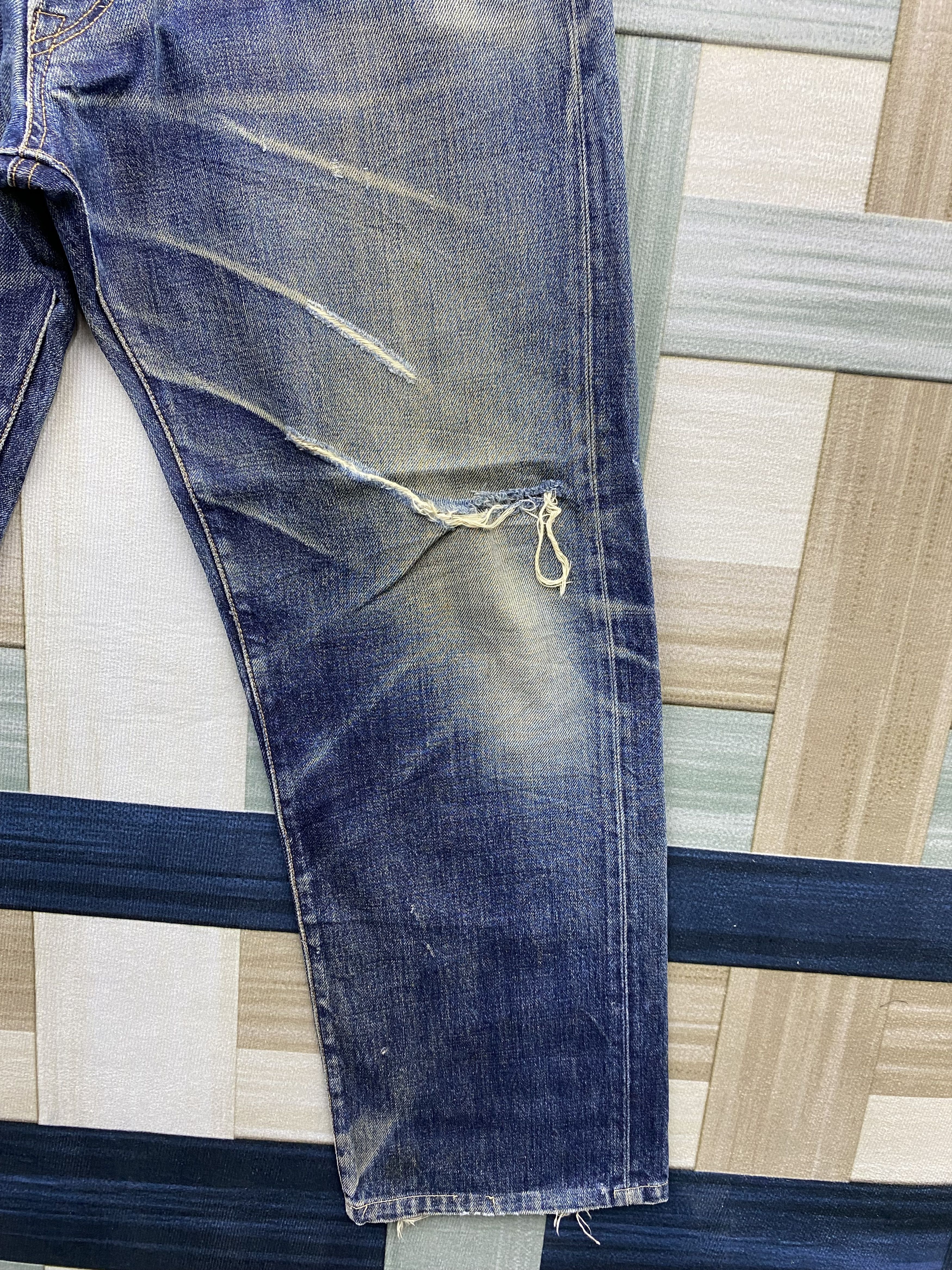 Japanese Brand Japanese Brand Phil Smart Distress Selvedge Denim Jean Size US 33 - 7 Thumbnail
