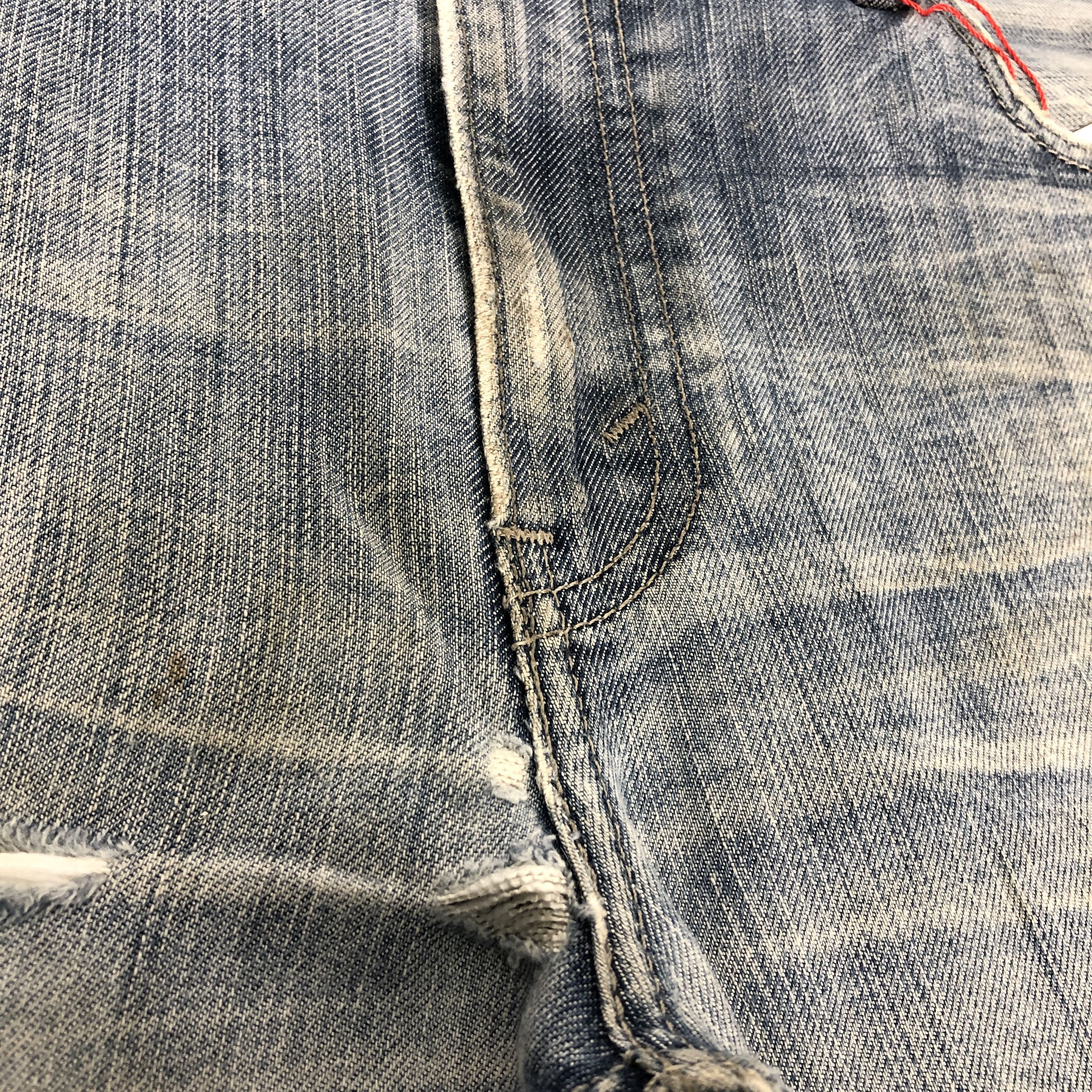 Levi's Vintage Y2K Levi's 514 Distress Dirty Wash Jean Size US 37 - 12 Thumbnail