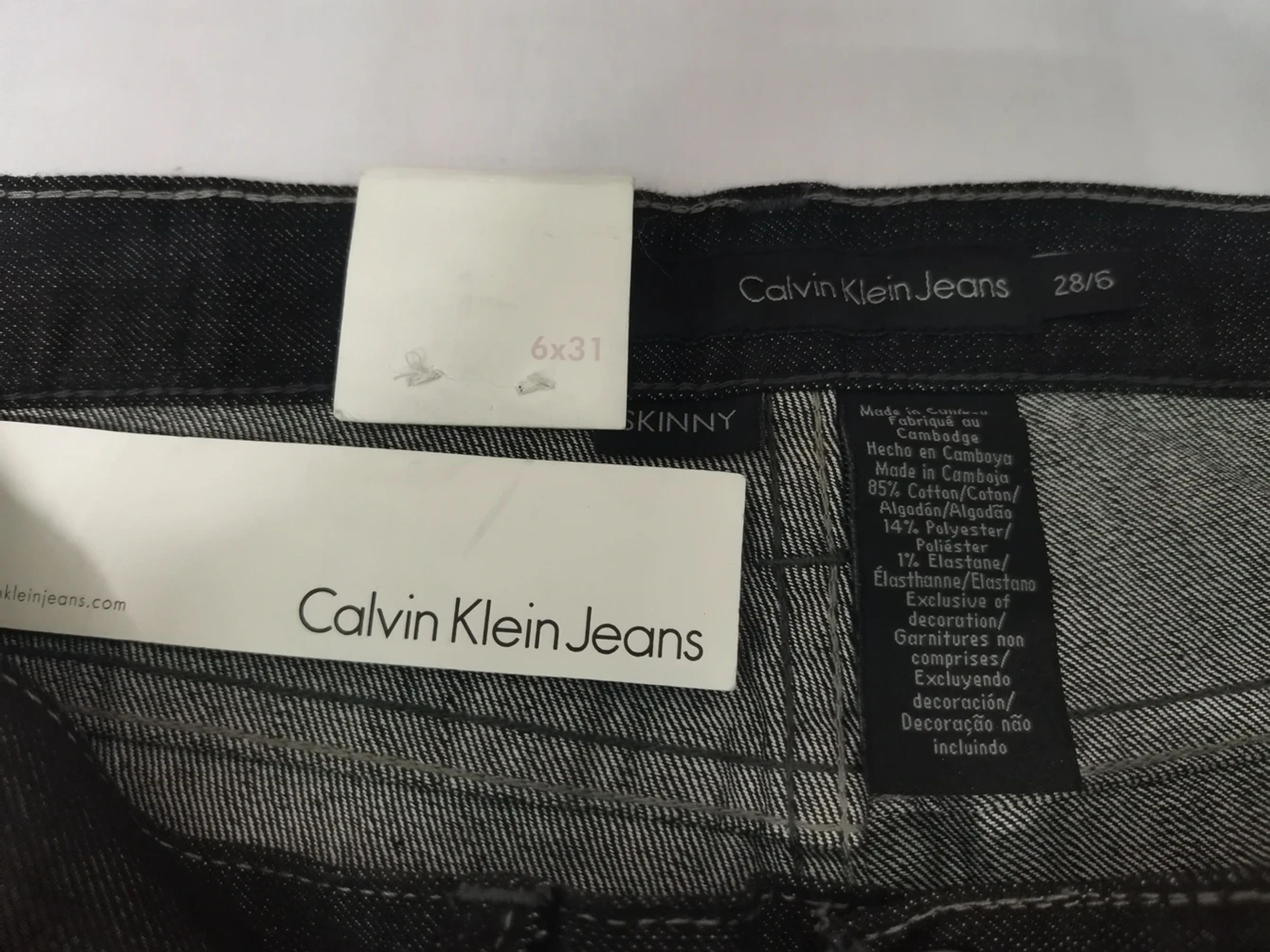 Calvin Klein Calvin Kleins Skinny Jeans Super Black New With Tag Size US 30 / EU 46 - 6 Thumbnail