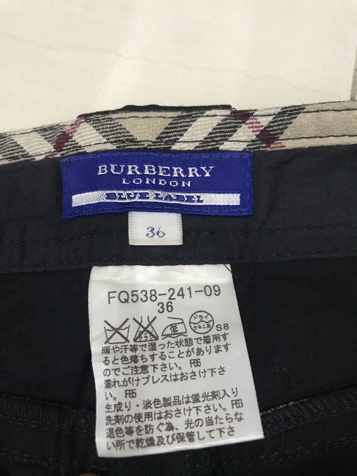 Burberry Burberry blue label crop pant Size US 27 - 5 Thumbnail