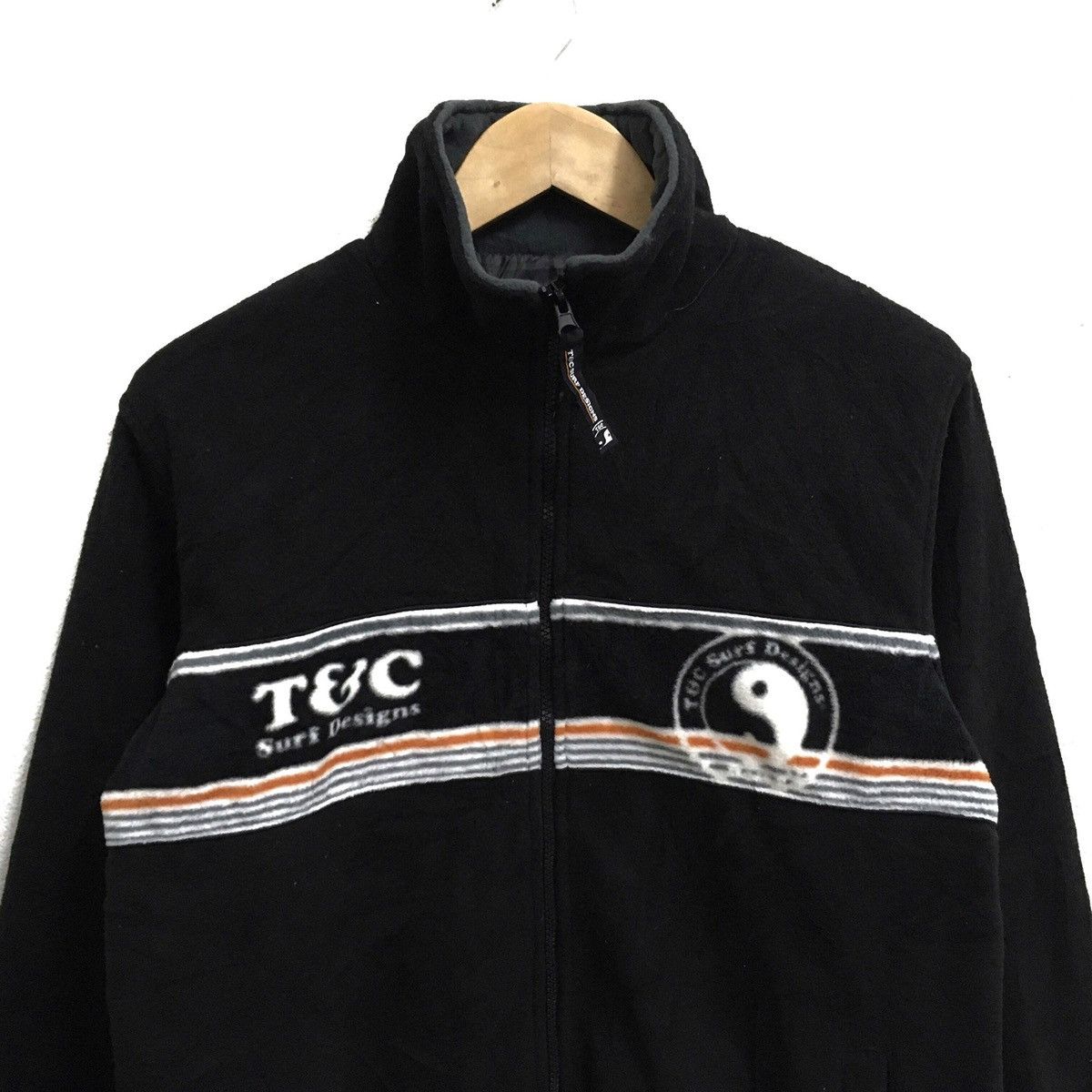 Vintage TOWN & COUNTRY Surf Design Big Logo Fleece Sweater Jacket Size US M / EU 48-50 / 2 - 4 Thumbnail