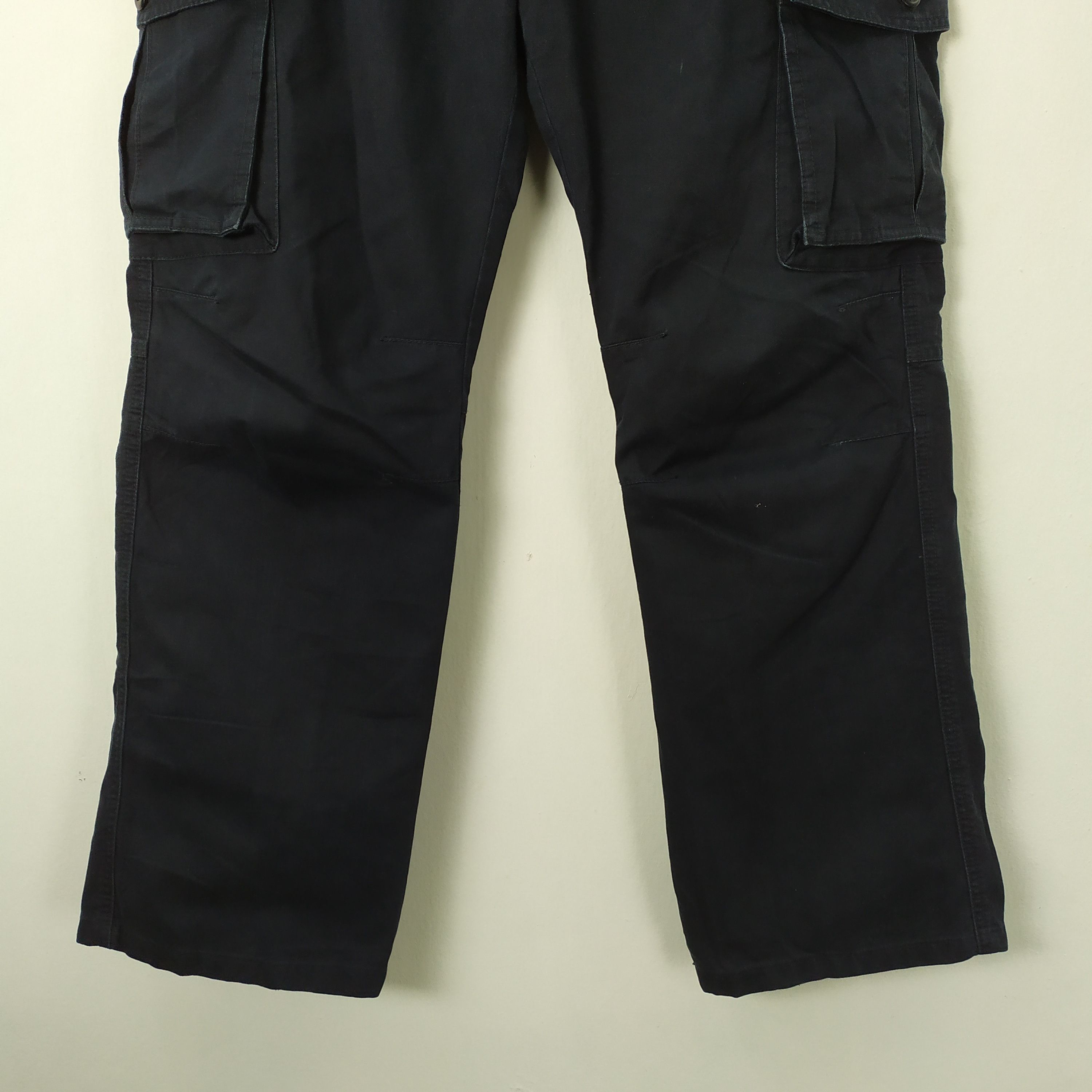 Japanese Brand JAPANESE BRAND BLACK CARGO PANTS Size US 34 / EU 50 - 5 Thumbnail