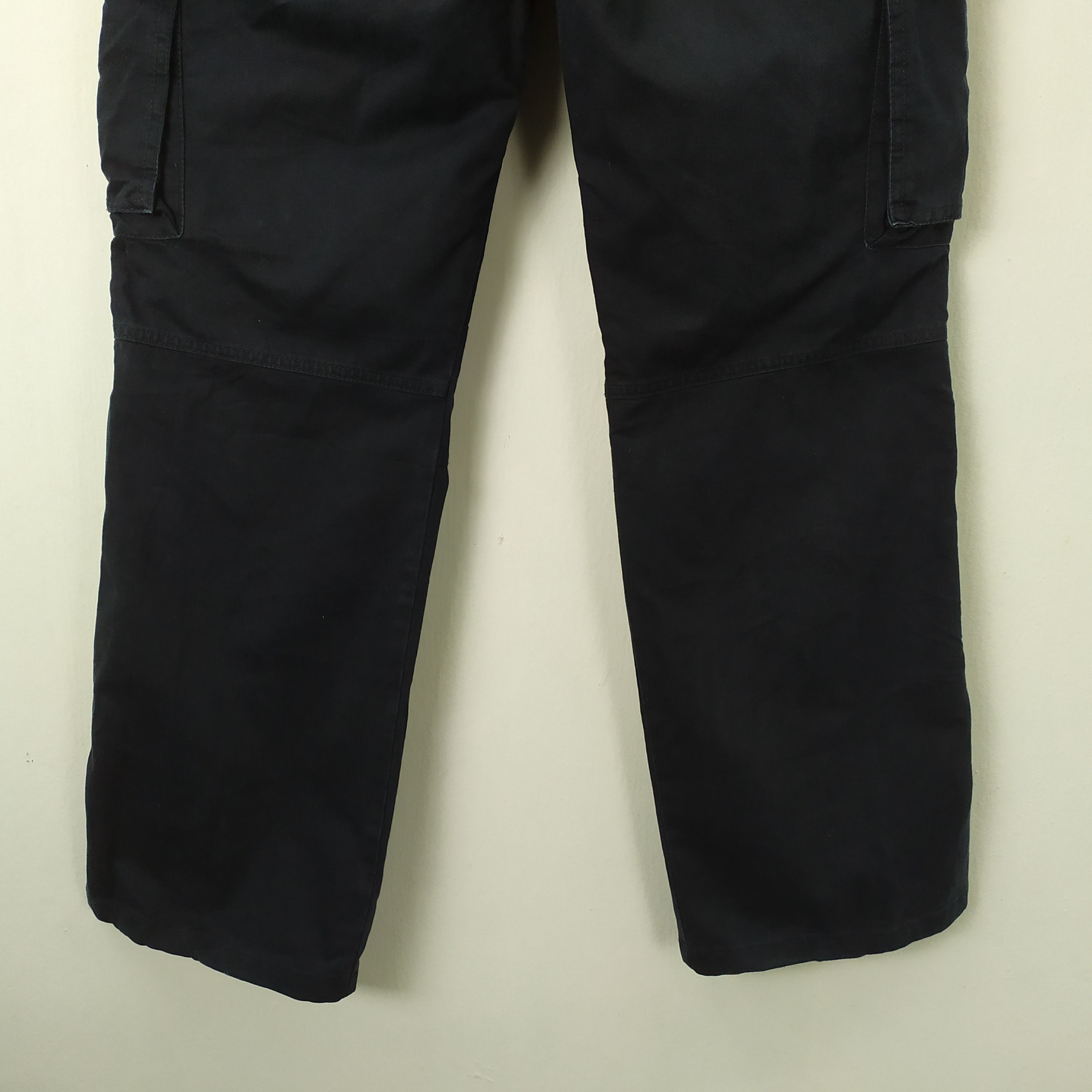 Japanese Brand JAPANESE BRAND BLACK CARGO PANTS Size US 34 / EU 50 - 14 Thumbnail