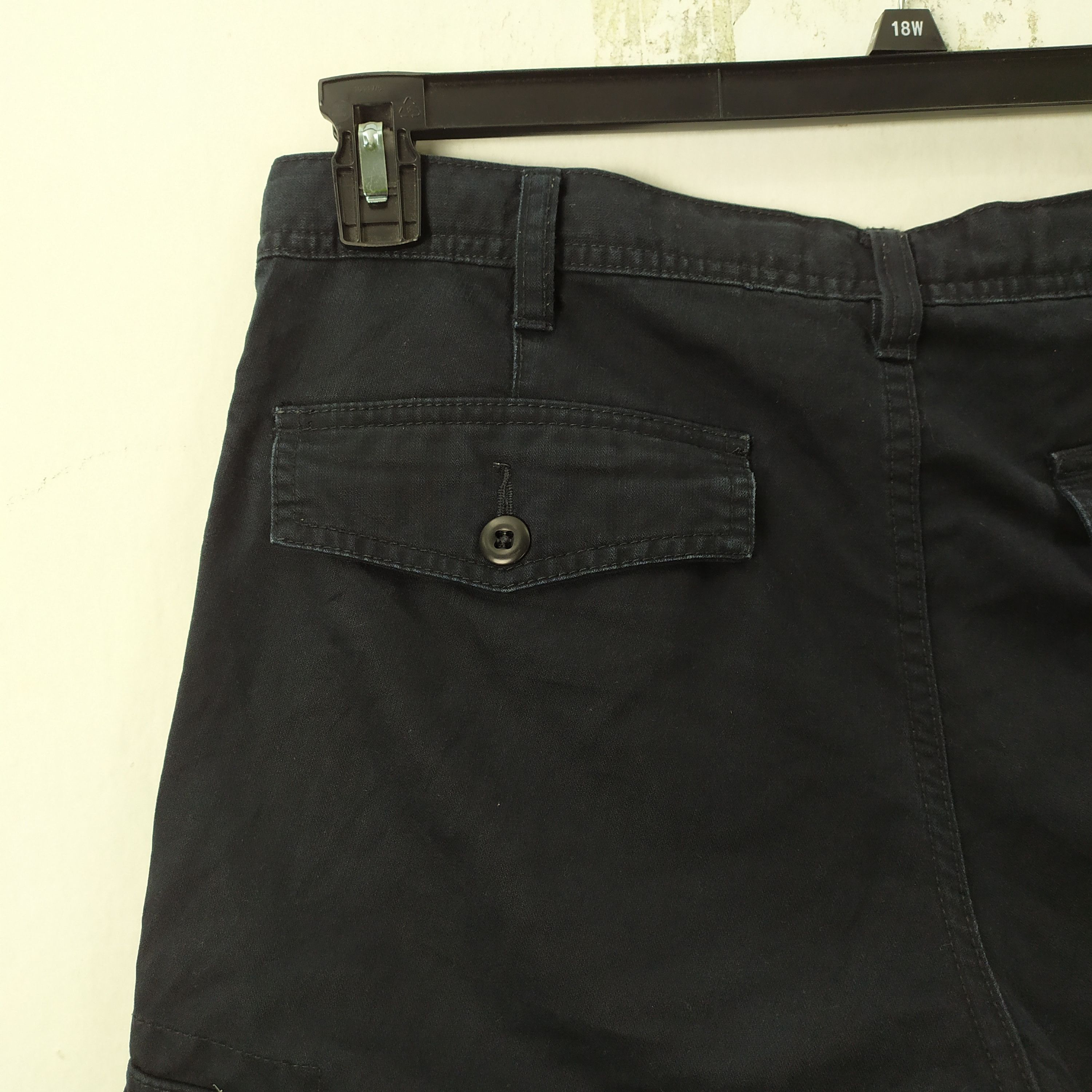 Japanese Brand JAPANESE BRAND BLACK CARGO PANTS Size US 34 / EU 50 - 11 Thumbnail