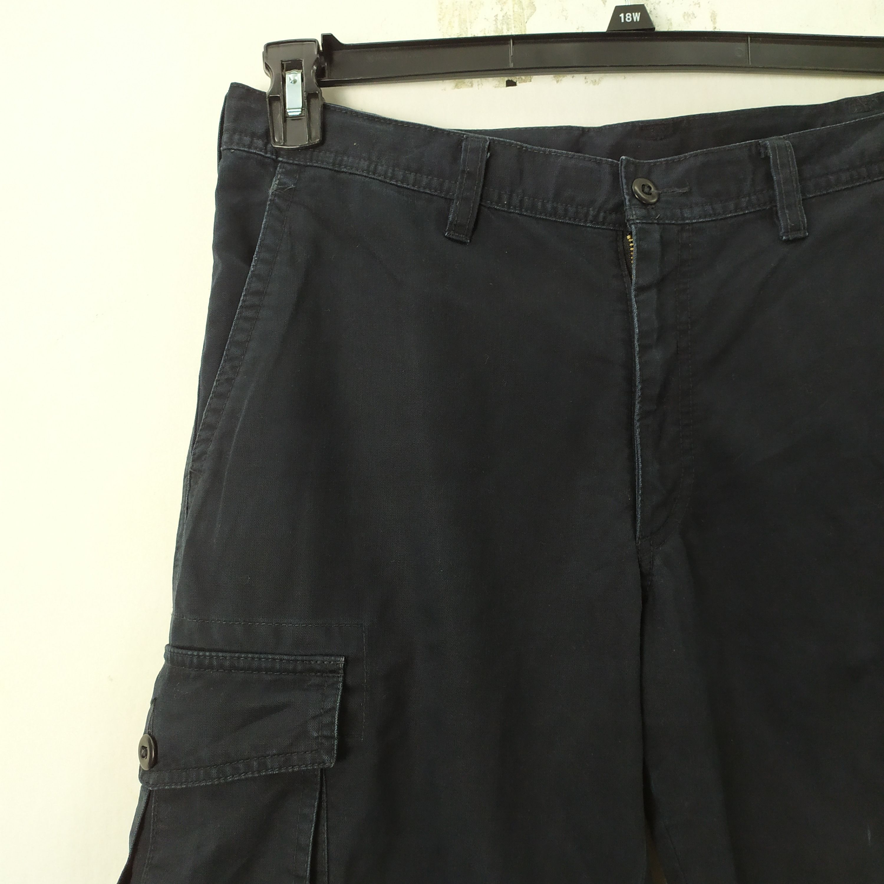 Japanese Brand JAPANESE BRAND BLACK CARGO PANTS Size US 34 / EU 50 - 3 Thumbnail