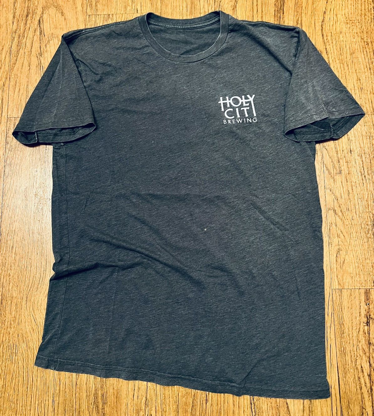 Vintage Vintage HOLY CITY Brewing, Charleston, SC Size US L / EU 52-54 / 3 - 7 Thumbnail