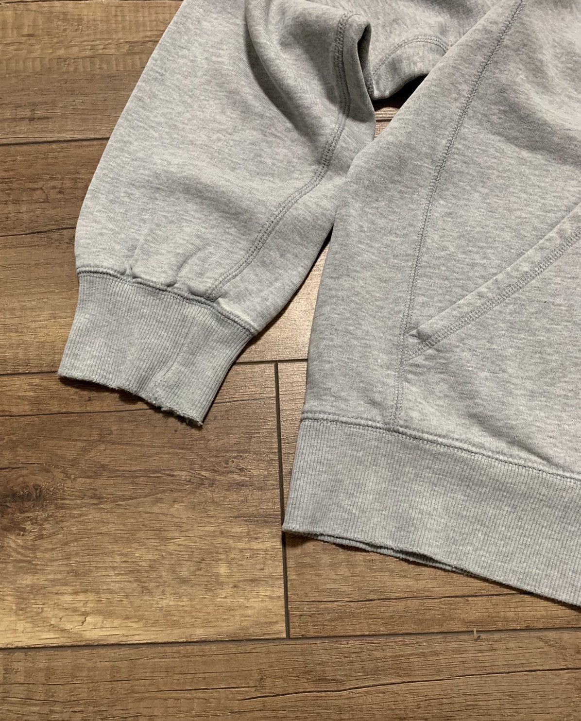 Nike Vintage Nike Hoodie Grey Custom Swoosh logo Size US M / EU 48-50 / 2 - 7 Thumbnail