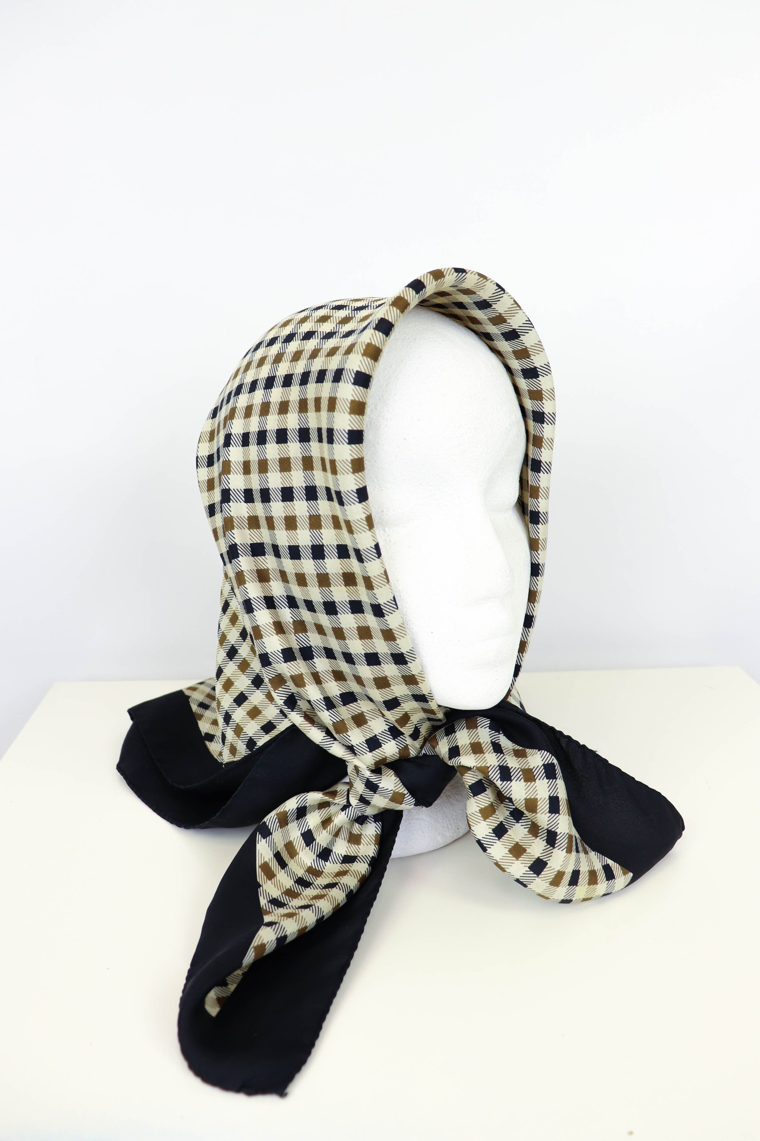 Aquascutum Aquascutum Vintage 90s Small Check Silk Shawl Scarf Size ONE SIZE - 1 Thumbnail