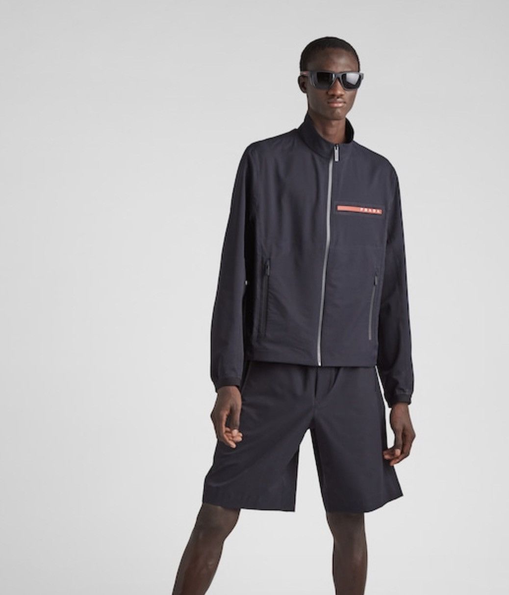 Prada Prada 2022 Windbreaker Linea Rossa RipStop Light Bi-Stretch Size US L / EU 52-54 / 3 - 3 Thumbnail