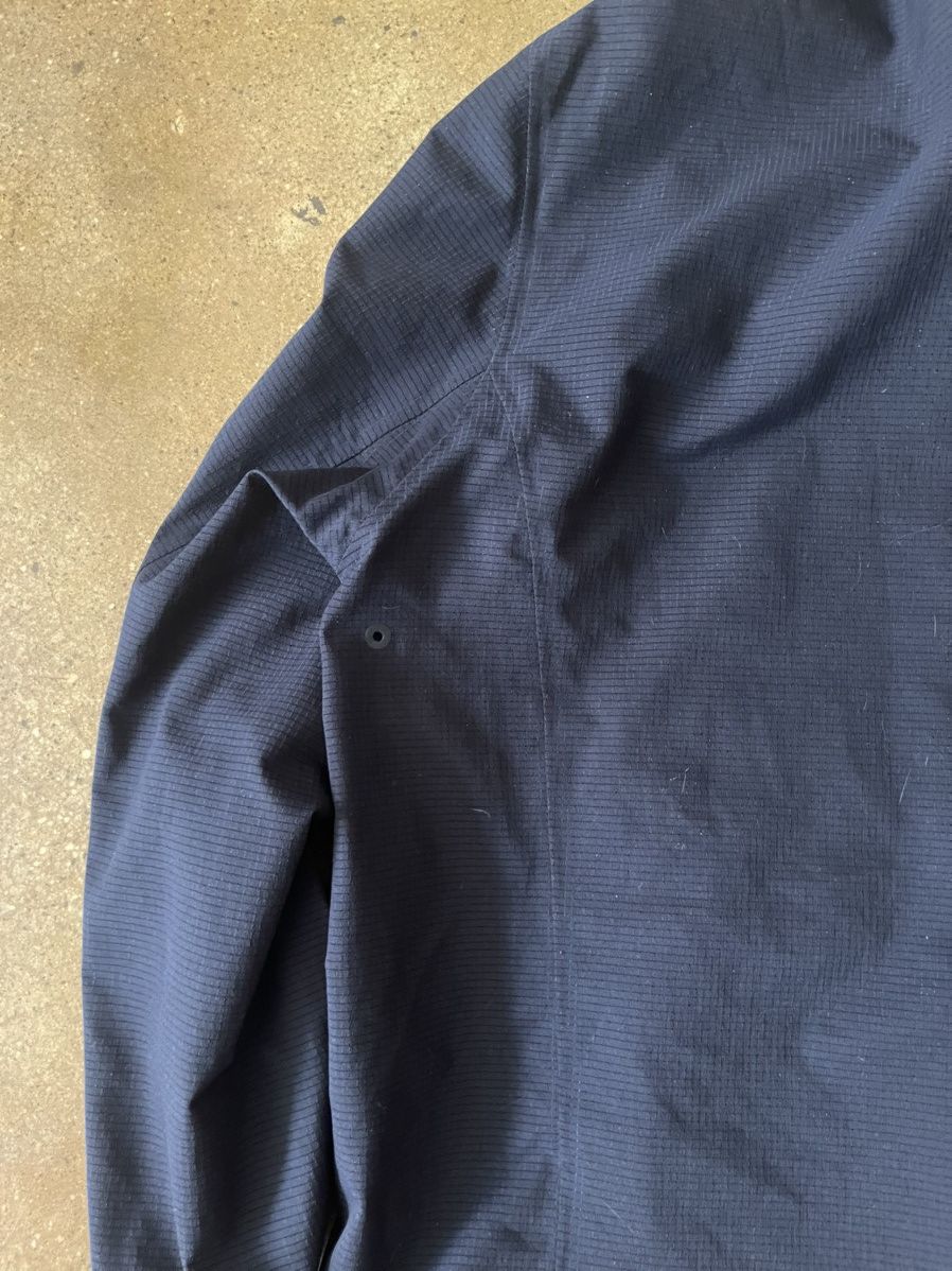 Prada Prada 2022 Windbreaker Linea Rossa RipStop Light Bi-Stretch Size US L / EU 52-54 / 3 - 11 Thumbnail