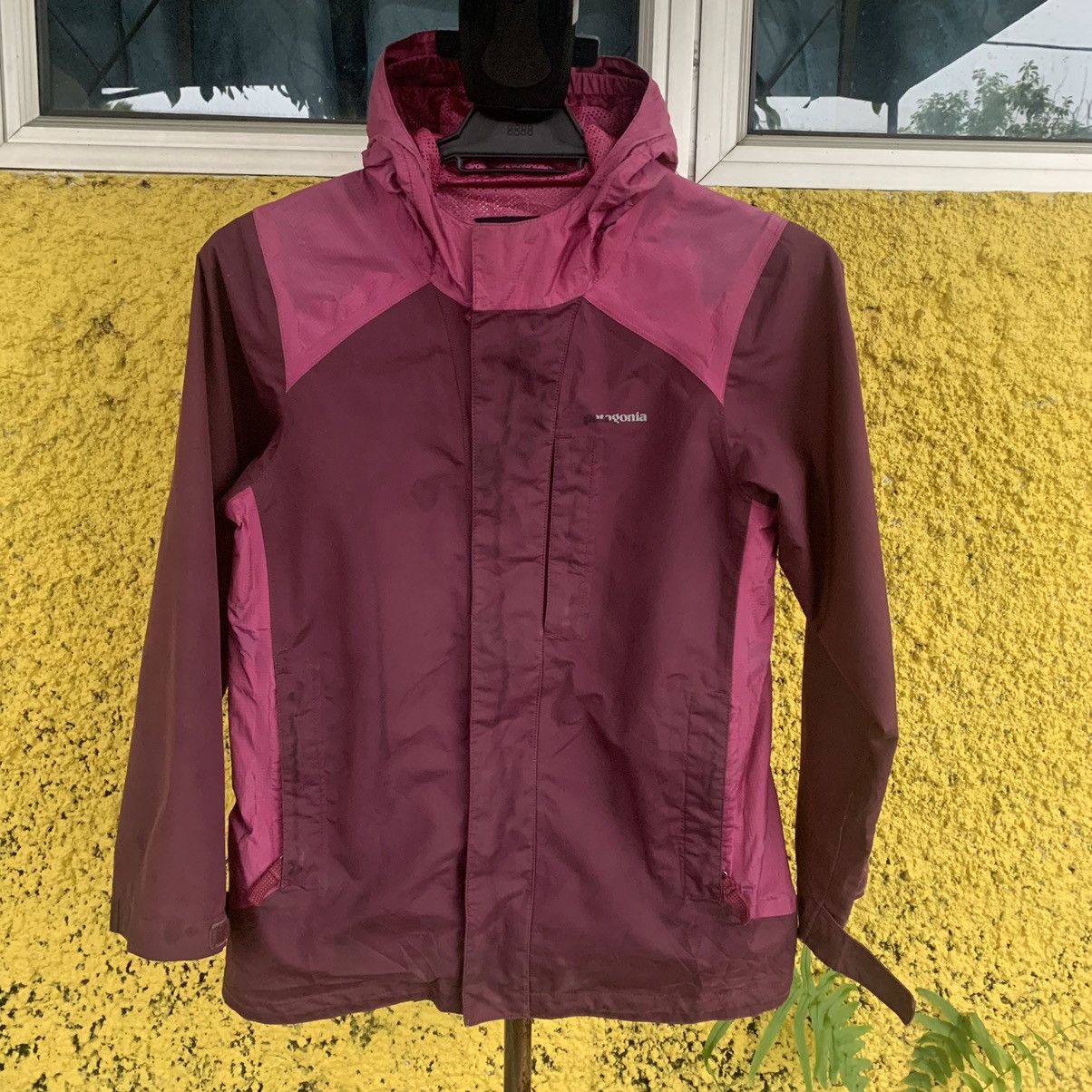 Patagonia Patagonia light jacket Size M / US 6-8 / IT 42-44 - 1 Thumbnail