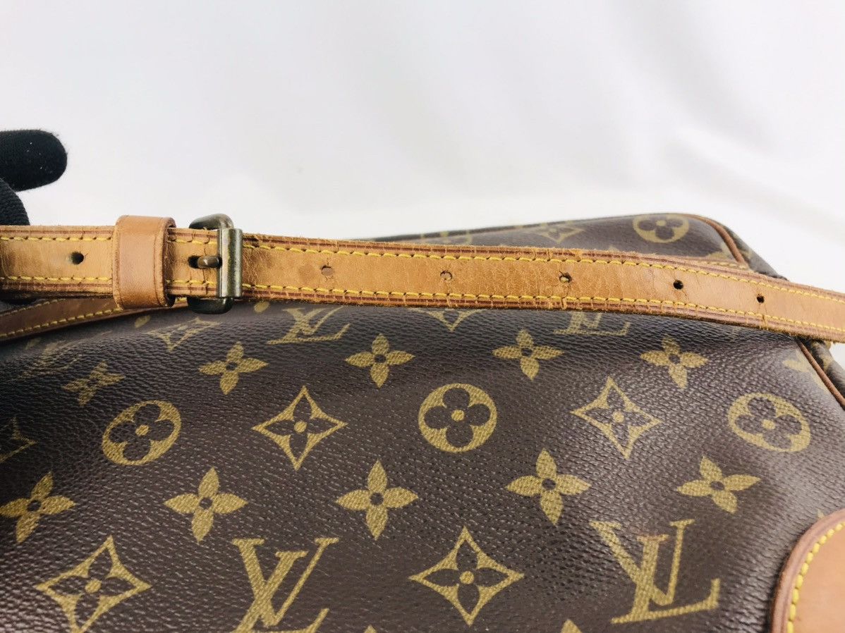 Louis Vuitton ❌Final Drop❌Authentic Louis Vuitton Trocadero 30 Shoulderbag Size ONE SIZE - 14 Thumbnail