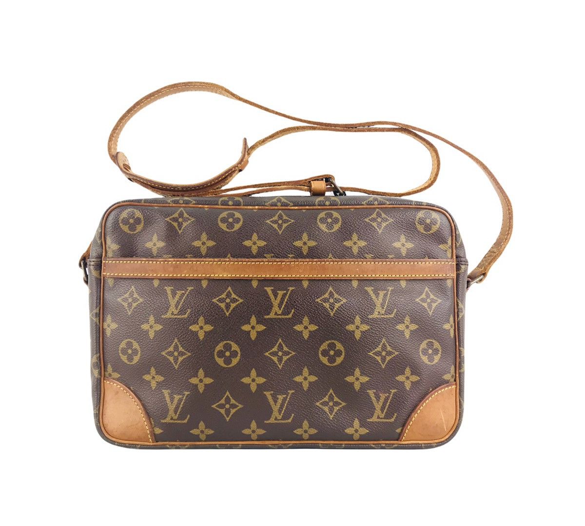 Louis Vuitton ❌Final Drop❌Authentic Louis Vuitton Trocadero 30 Shoulderbag Size ONE SIZE - 1 Thumbnail