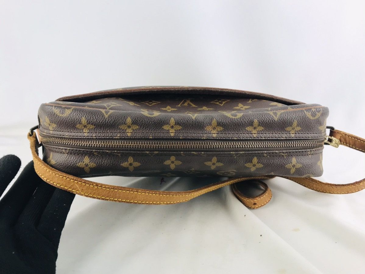 Louis Vuitton ❌Final Drop❌Authentic Louis Vuitton Trocadero 30 Shoulderbag Size ONE SIZE - 5 Thumbnail